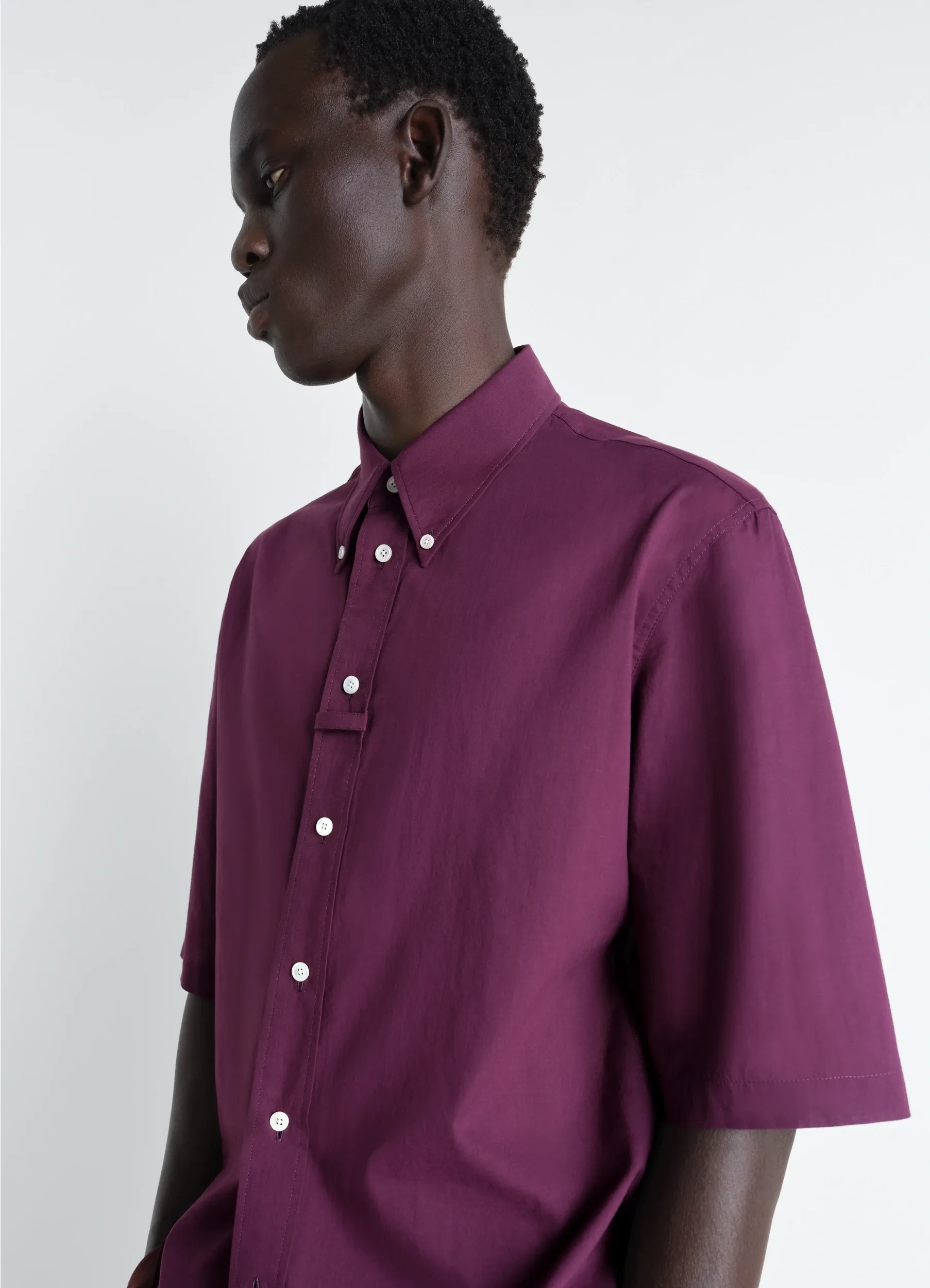SHORT SLEEVE SHIRT IN WASHED COTTON MUSLIN sold by Lemaire product image thumbnail 4