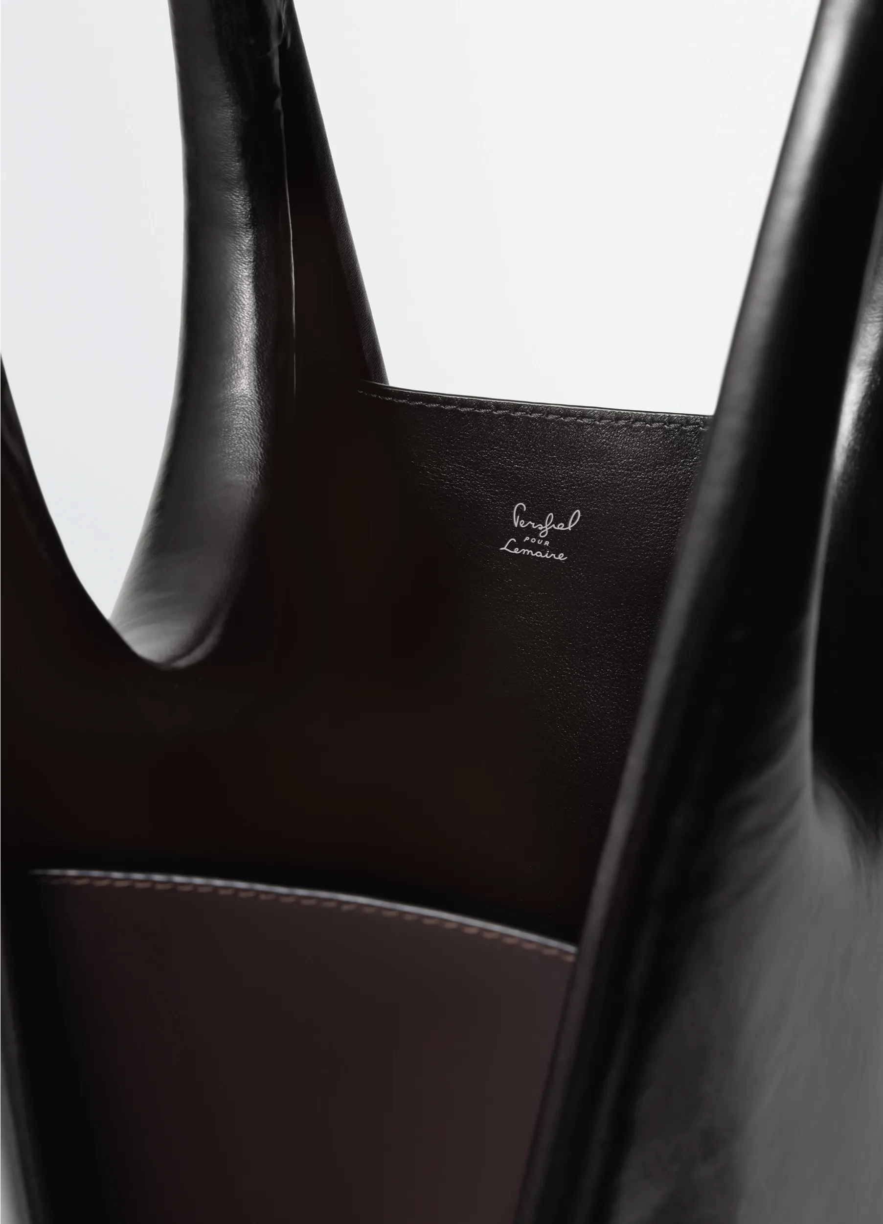 CARLOS PEÑAFIEL NAHO BAG IN MOLDED LEATHER sold by Lemaire product image thumbnail 4