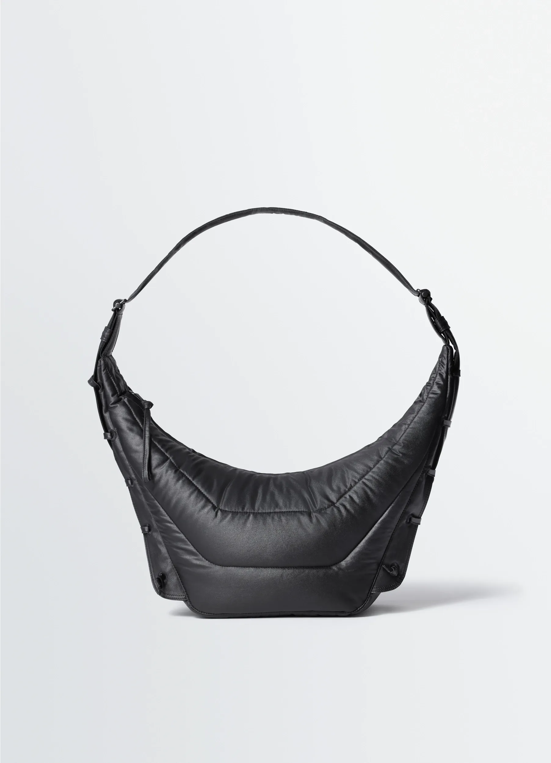 MEDIUM SOFT GAME BAG IN WATER-REPELLENT COATED COTTON sold by Lemaire