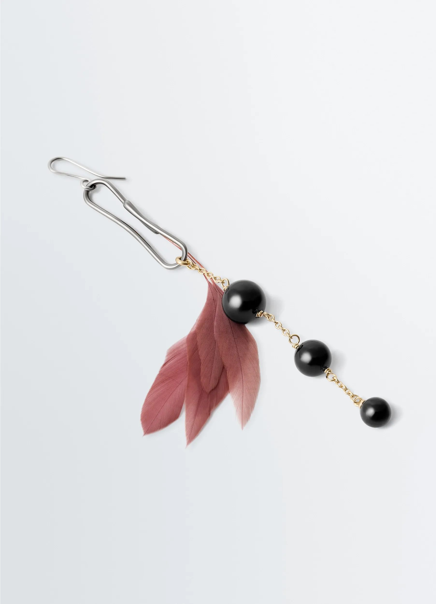 DOT EARRING WITH ONYX AND ROOSTER FEATHER sold by Lemaire product image thumbnail 3