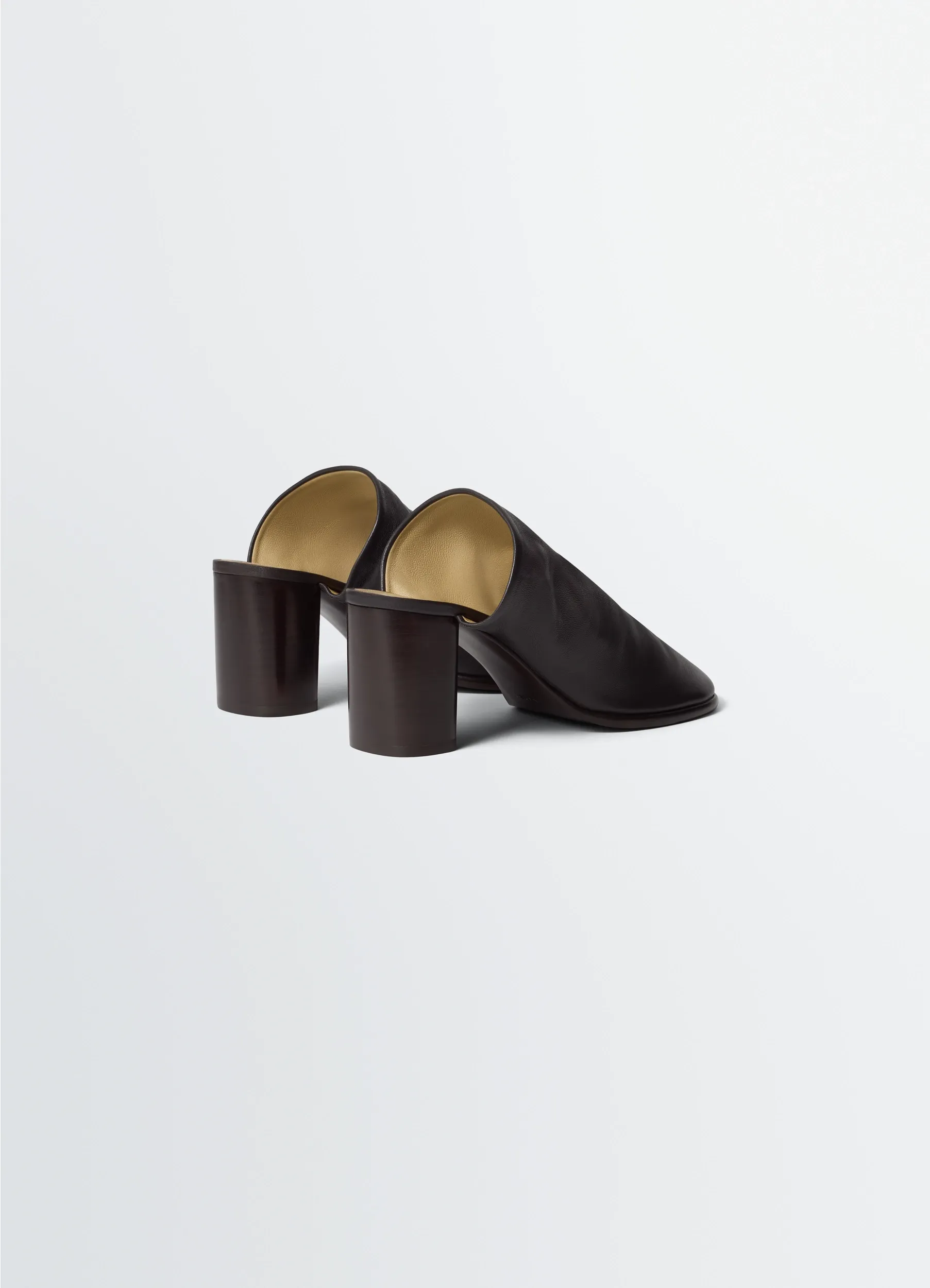 GLOVE MULES IN LEATHER sold by Lemaire product image thumbnail 4