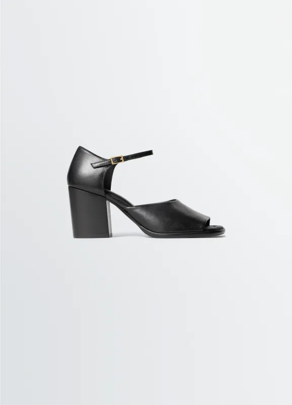 SQUARE-HEELED SANDALS 80 MM IN LEATHER made by Lemaire