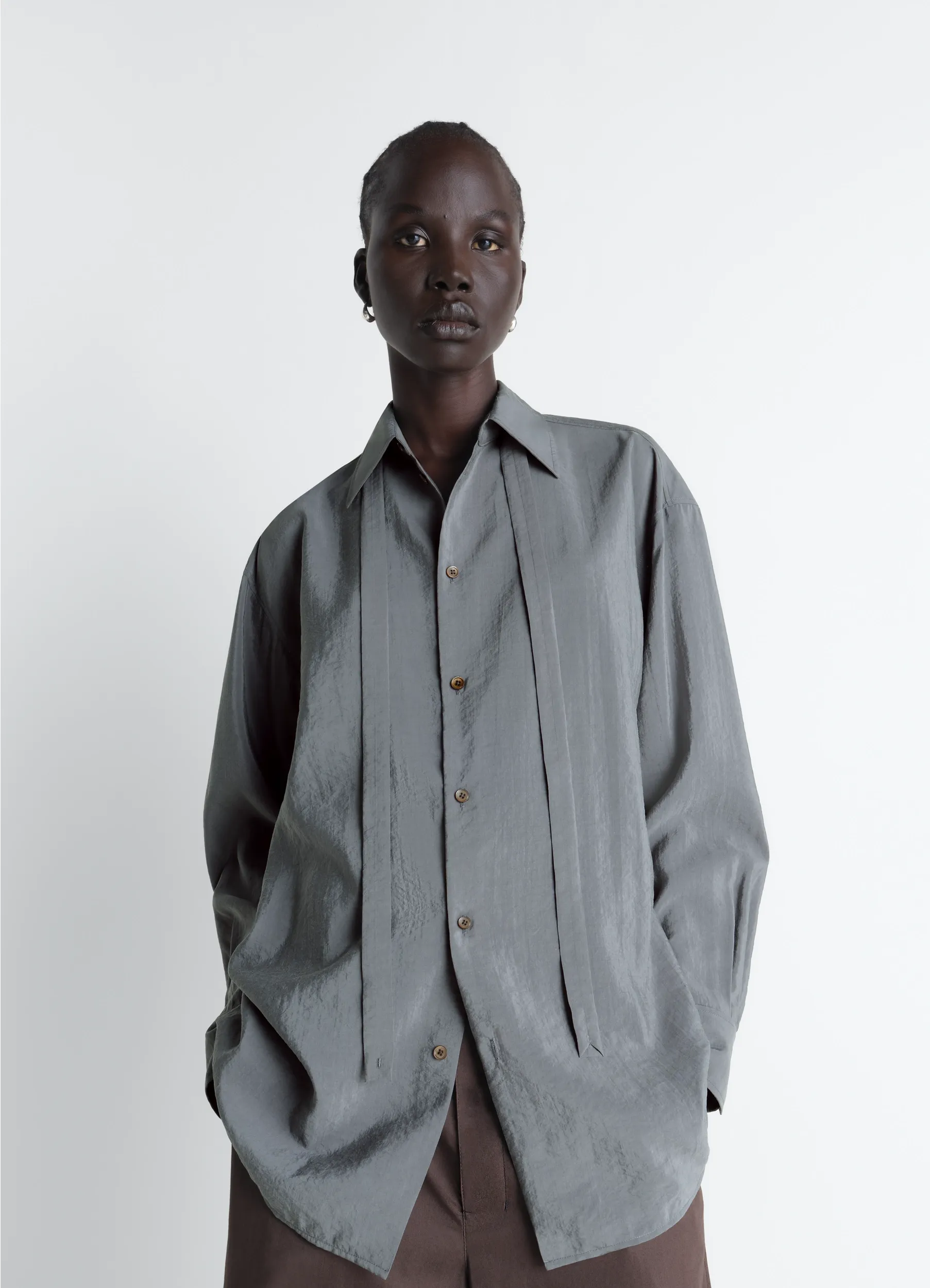 LONG SHIRT WITH TIE IN DRY SILK sold by Lemaire