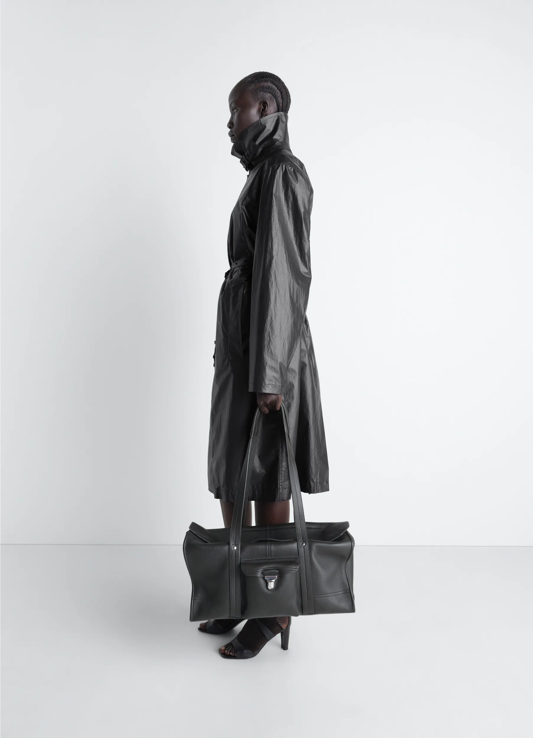 LIGHT WRAP COAT IN LIGHT COATED COTTON sold by Lemaire product image thumbnail 4