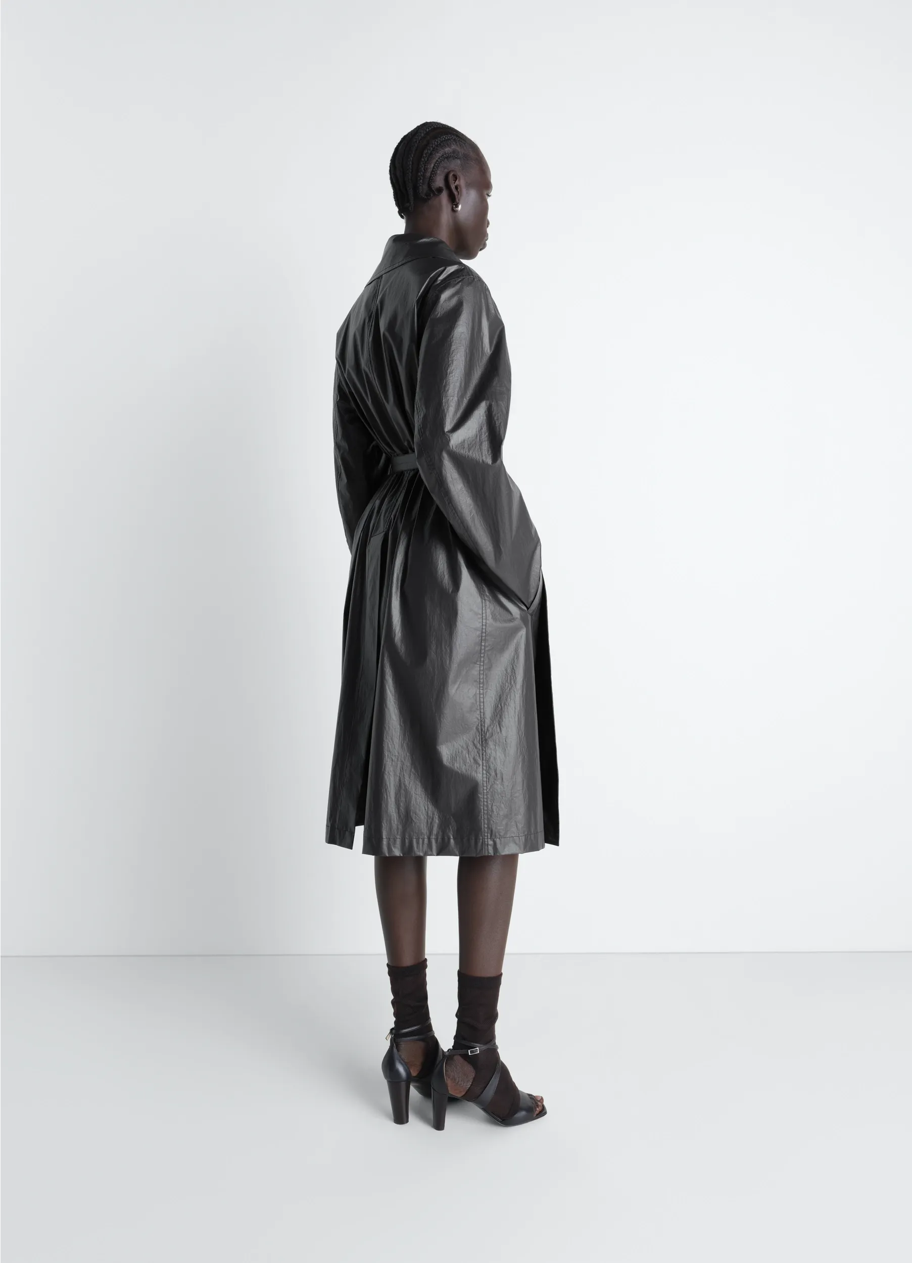 LIGHT WRAP COAT IN LIGHT COATED COTTON sold by Lemaire product image thumbnail 5