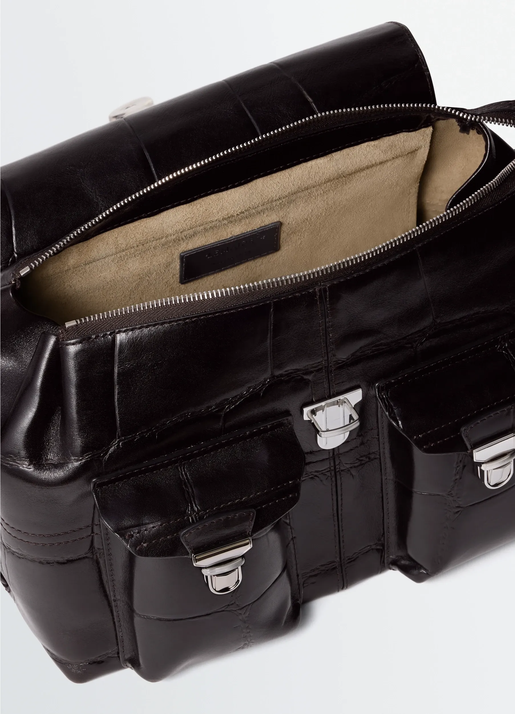MEDIUM GEAR BAG IN LEATHER sold by Lemaire product image thumbnail 4