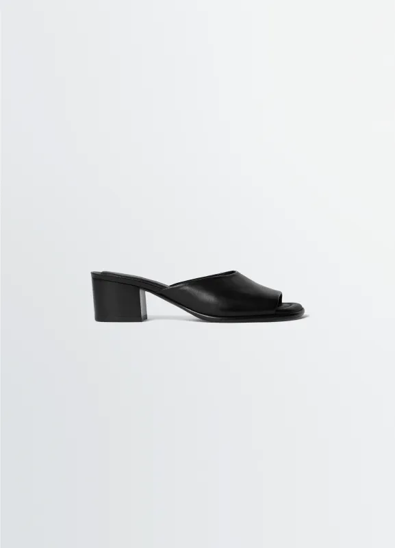 SQUARE-HEELED MULES 55 MM IN LEATHER made by Lemaire