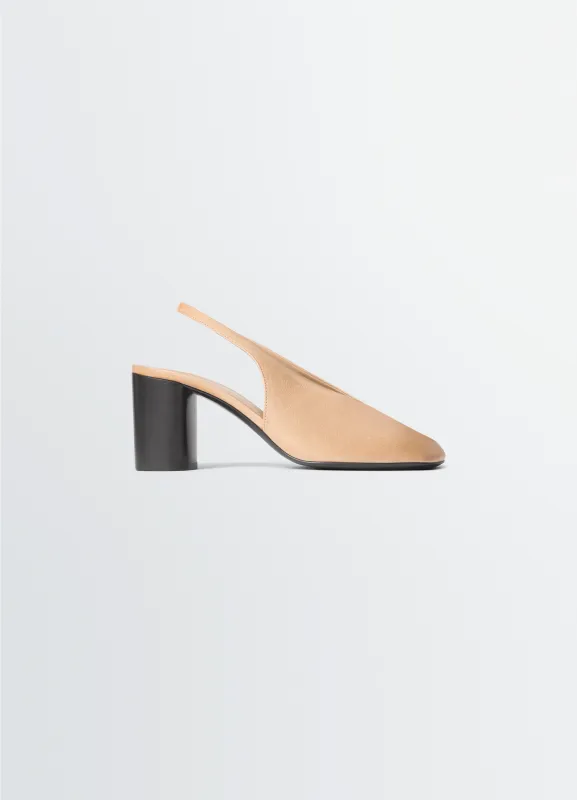 GLOVE SLINGBACK PUMPS 80 MM HEEL IN LEATHER made by Lemaire