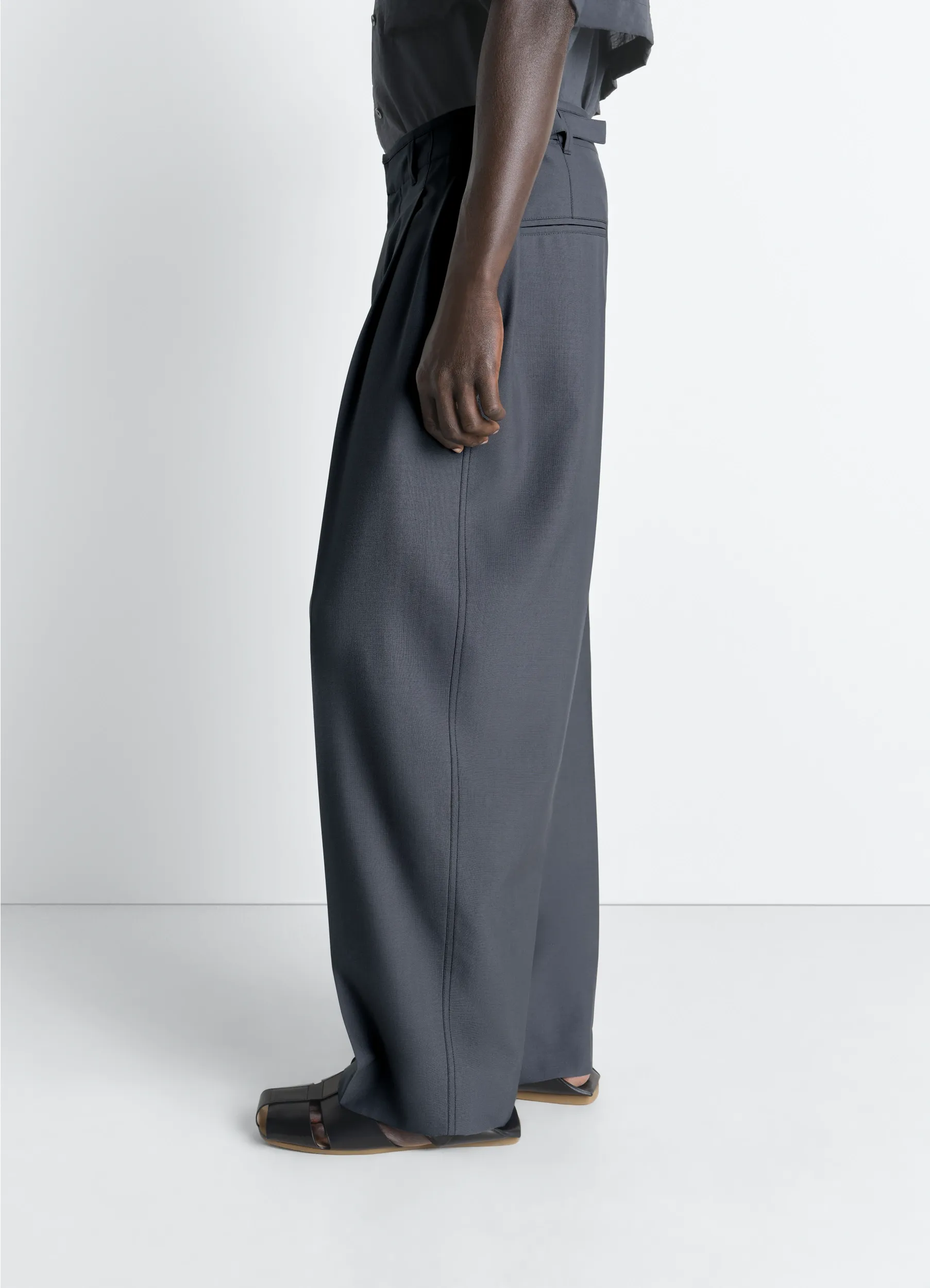 PLEATED TAILORED PANTS IN POLYWOOL sold by Lemaire product image thumbnail 3