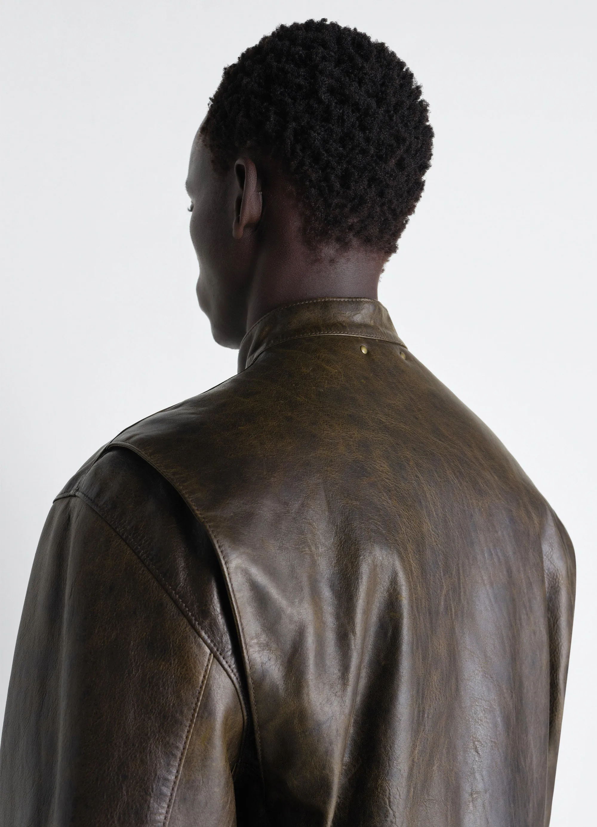 BOXY BIKER JACKET IN WAXY COW LEATHER sold by Lemaire product image thumbnail 4