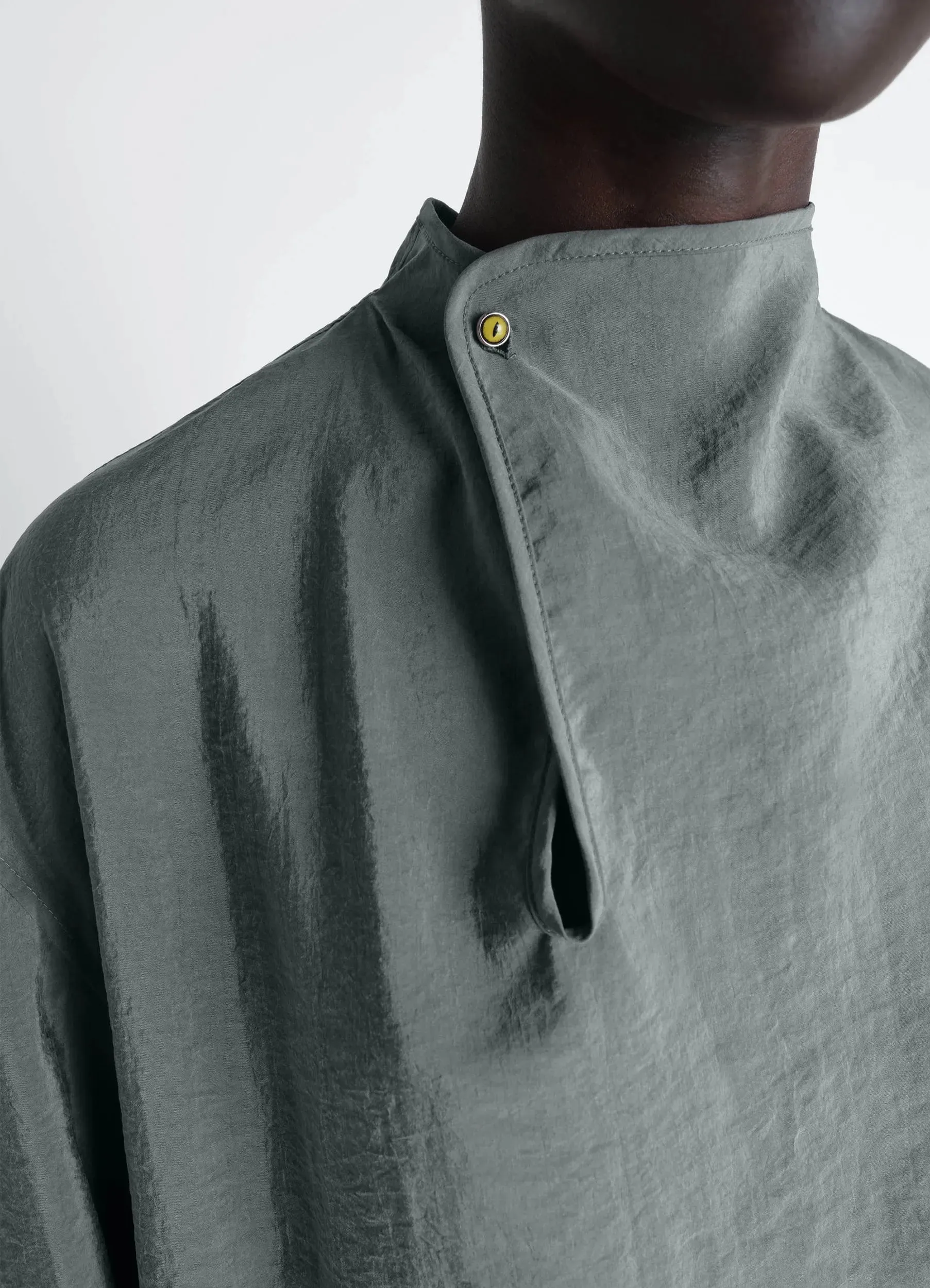 SOFT COLLAR TOP IN DRY SILK sold by Lemaire product image thumbnail 4