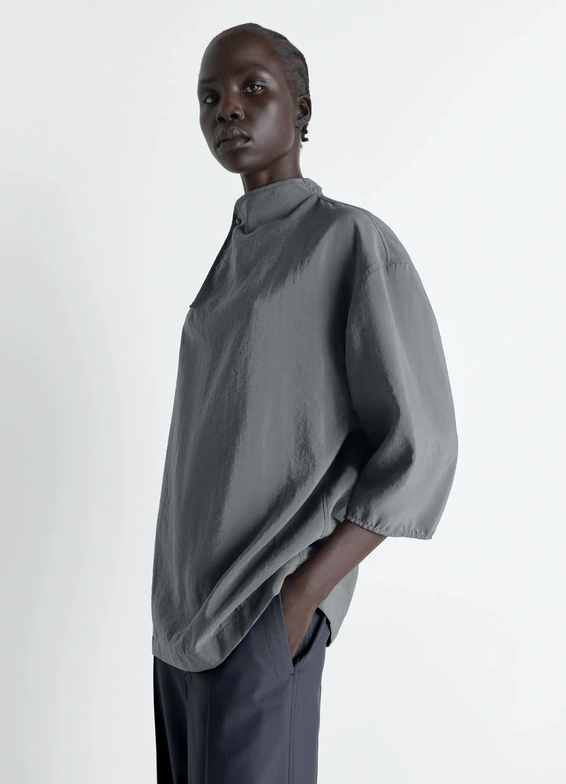 SOFT COLLAR TOP IN DRY SILK sold by Lemaire product image thumbnail 3