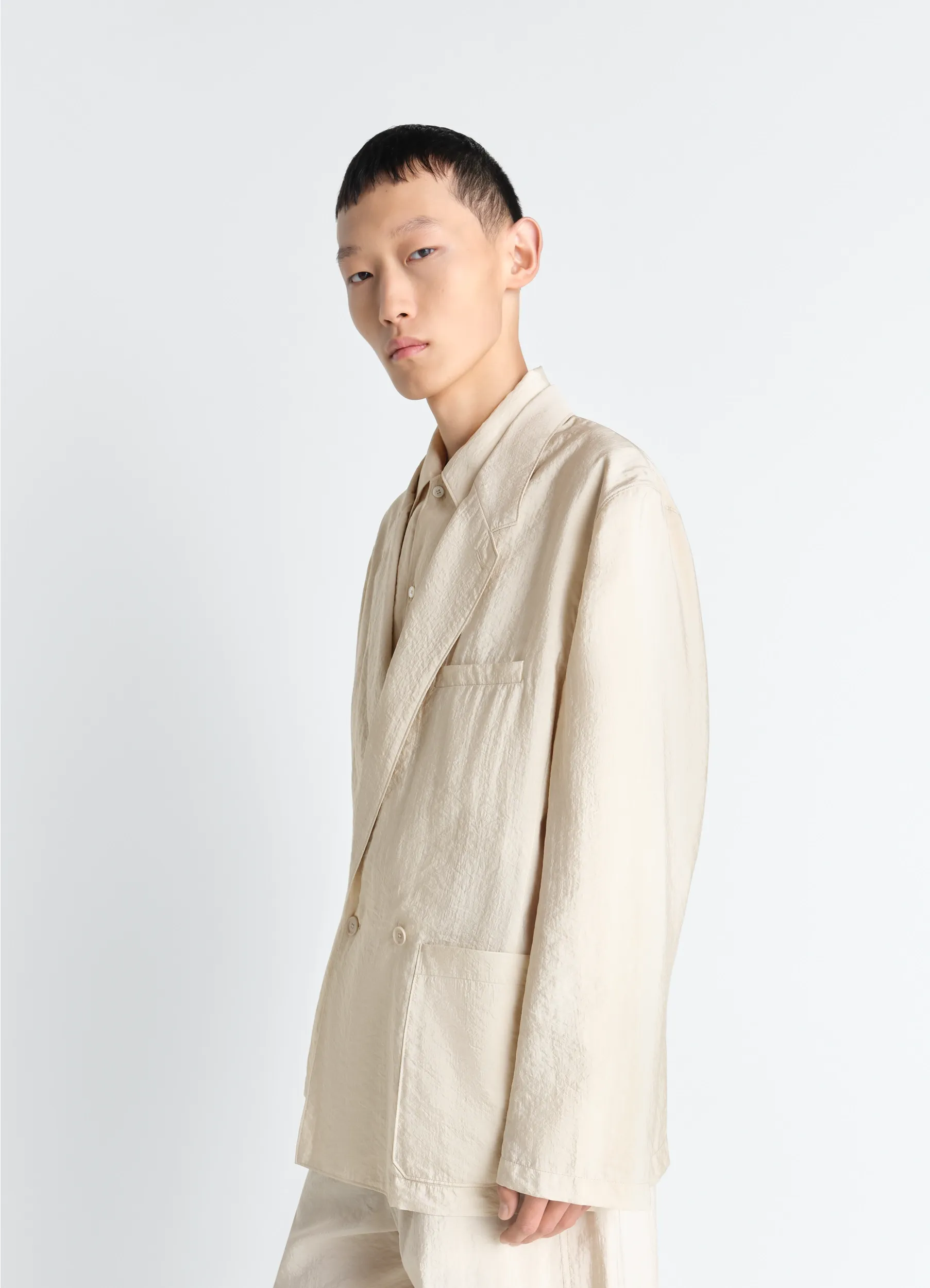 SOFT DOUBLE BREASTED JACKET IN DRY SILK sold by Lemaire product image thumbnail 3