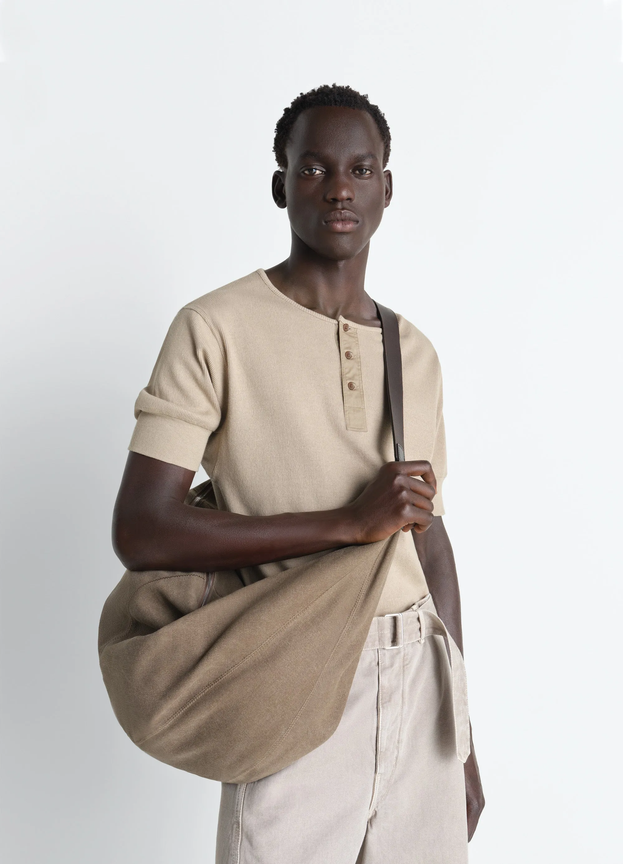 XL QUIVER CLIP BAG IN HEAVY COTTON CANVAS sold by Lemaire product image thumbnail 2