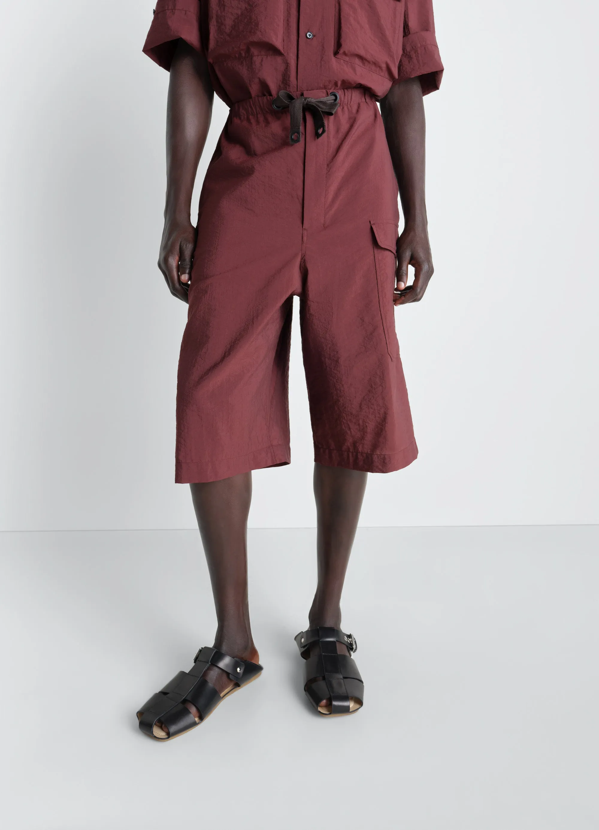 CARGO EASY SHORTS IN WASHED TECHNICAL COTTON sold by Lemaire product image thumbnail 3