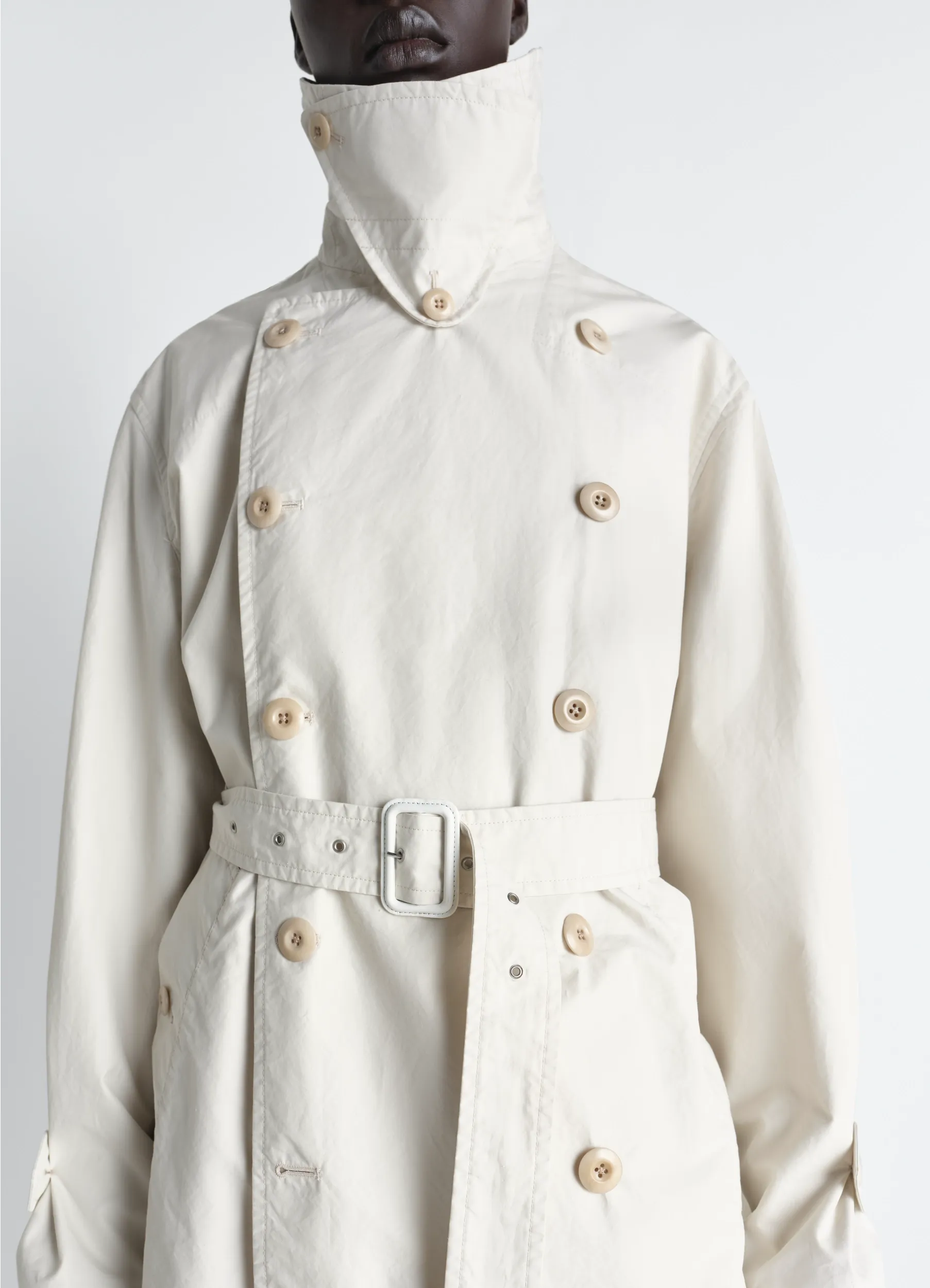 CROPPED TRENCH IN VENTILE® COTTON sold by Lemaire product image thumbnail 4