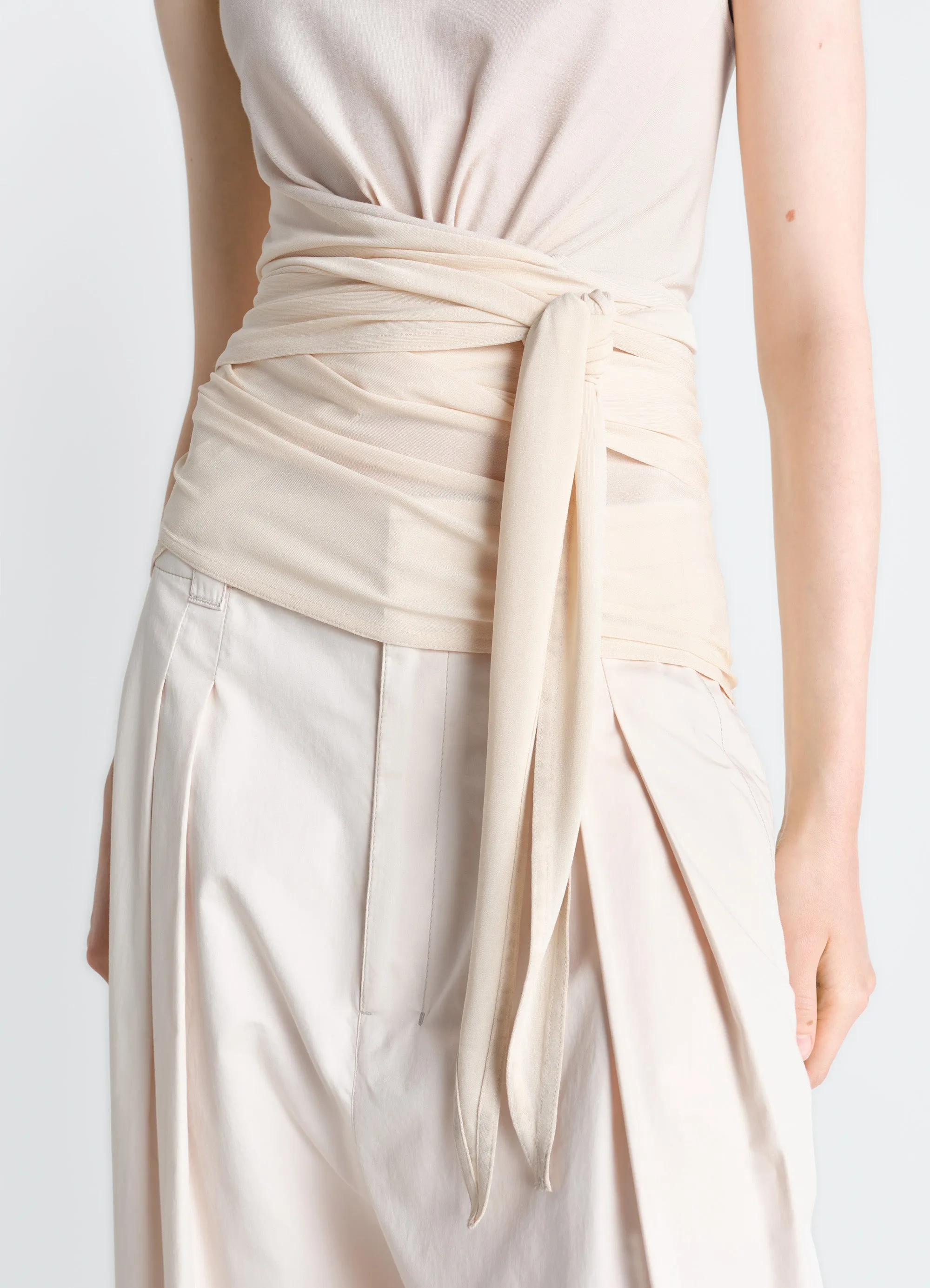 SLEEVELESS WRAP TOP IN VISCOSE CREPE JERSEY sold by Lemaire product image thumbnail 4