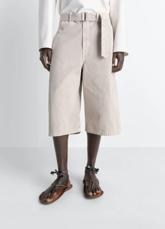 DENIM SHORT IN HEAVY BROKEN TWILL SNOW made by Lemaire