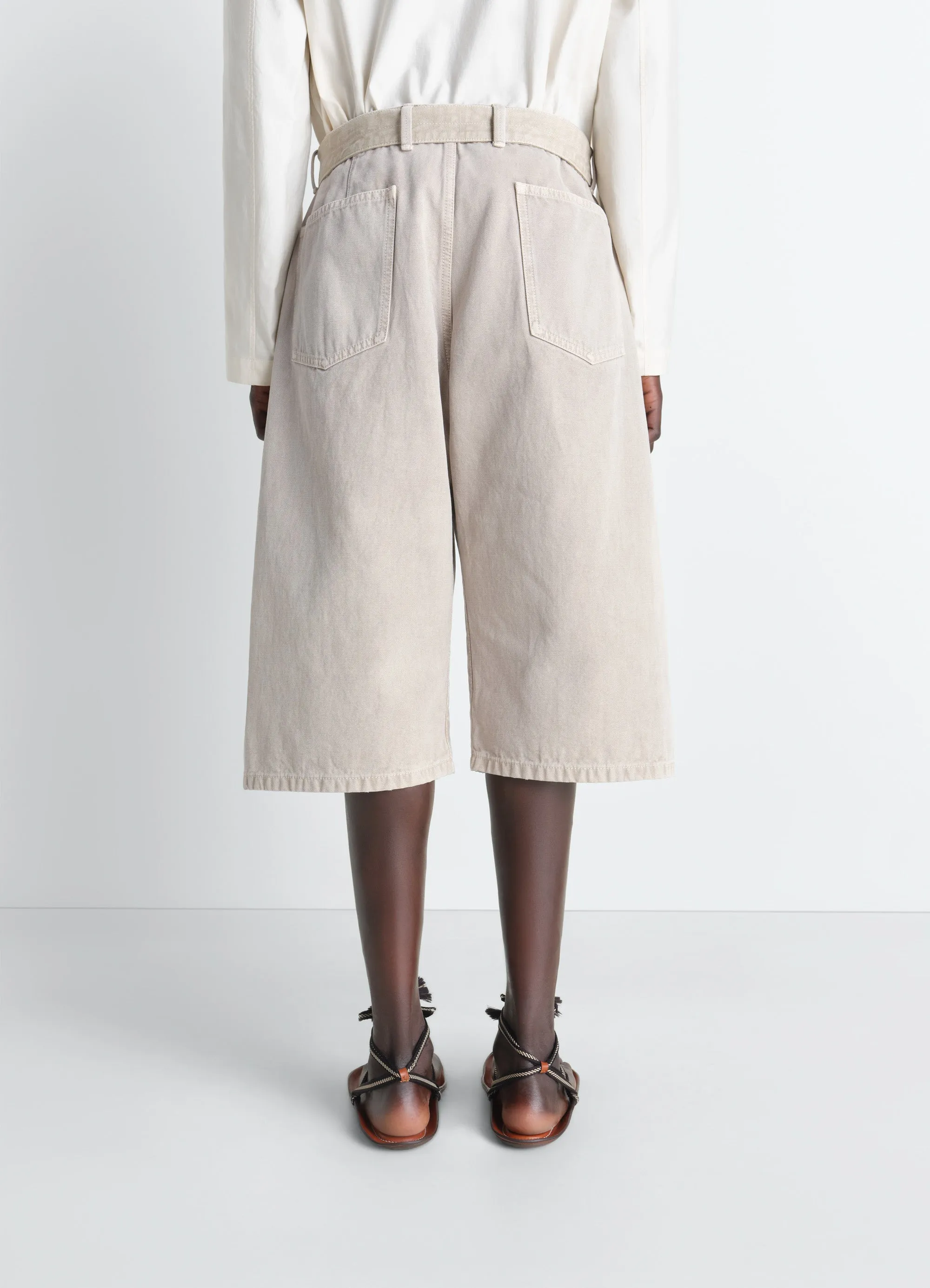 DENIM SHORT IN HEAVY BROKEN TWILL SNOW sold by Lemaire product image thumbnail 4