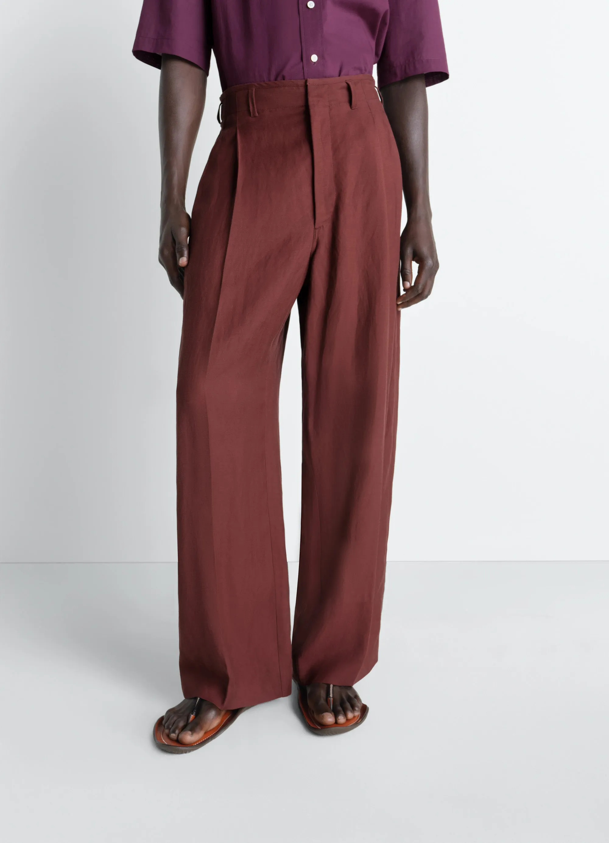 PLEATED TAILORED PANTS IN VISCOSE LINEN GABARDINE sold by Lemaire