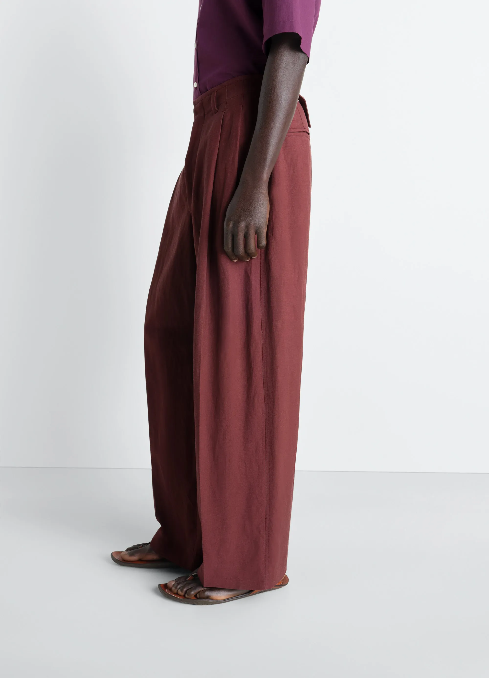 PLEATED TAILORED PANTS IN VISCOSE LINEN GABARDINE sold by Lemaire product image thumbnail 2
