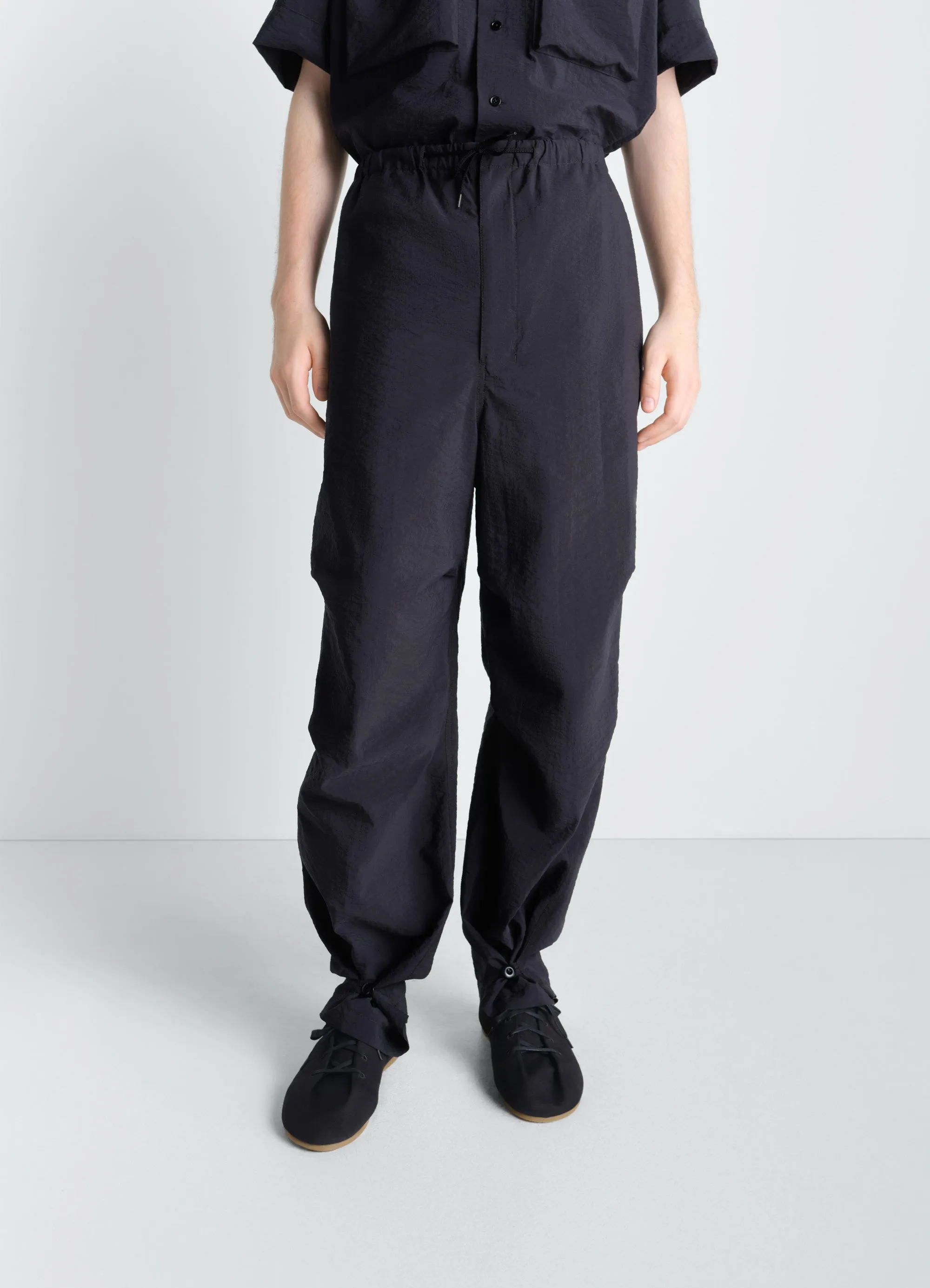 PARACHUTE PANTS IN WASHED TECHNICAL COTTON sold by Lemaire product image thumbnail 2