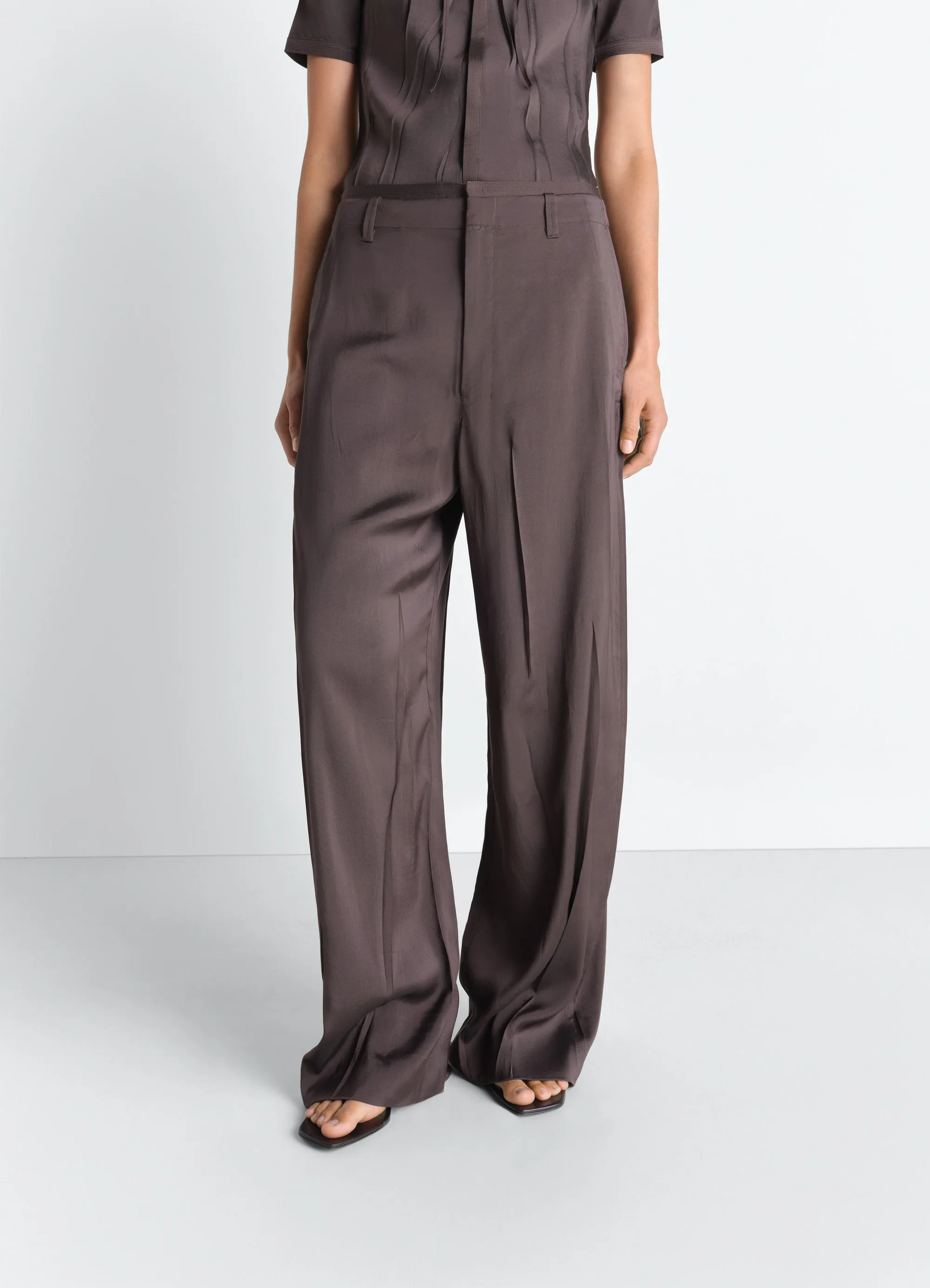 CREASED SOFT PANTS IN POLY VISCOSE TWILL sold by Lemaire product image thumbnail 2