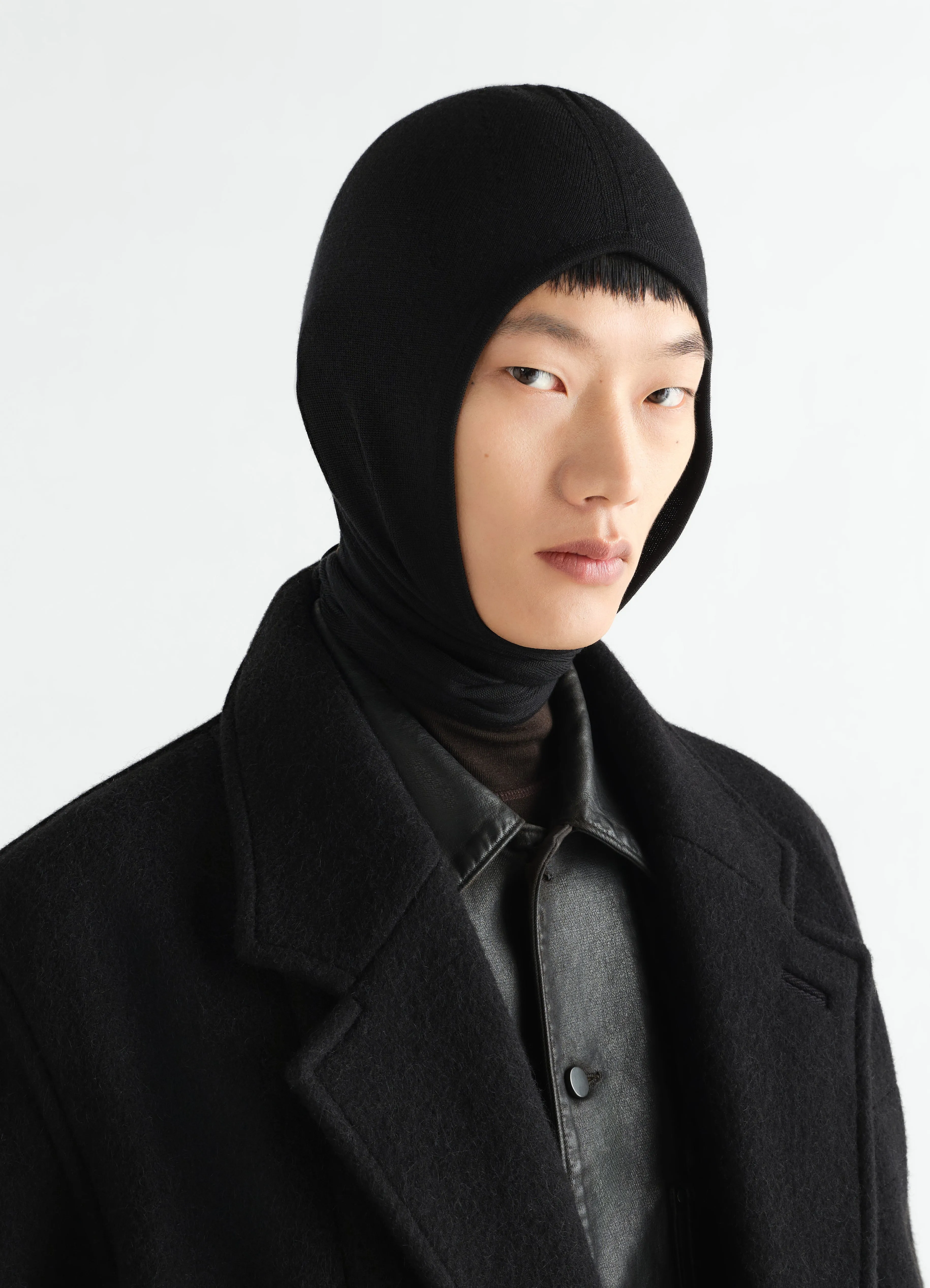 HEAD SCARF IN FINE WOOL sold by Lemaire