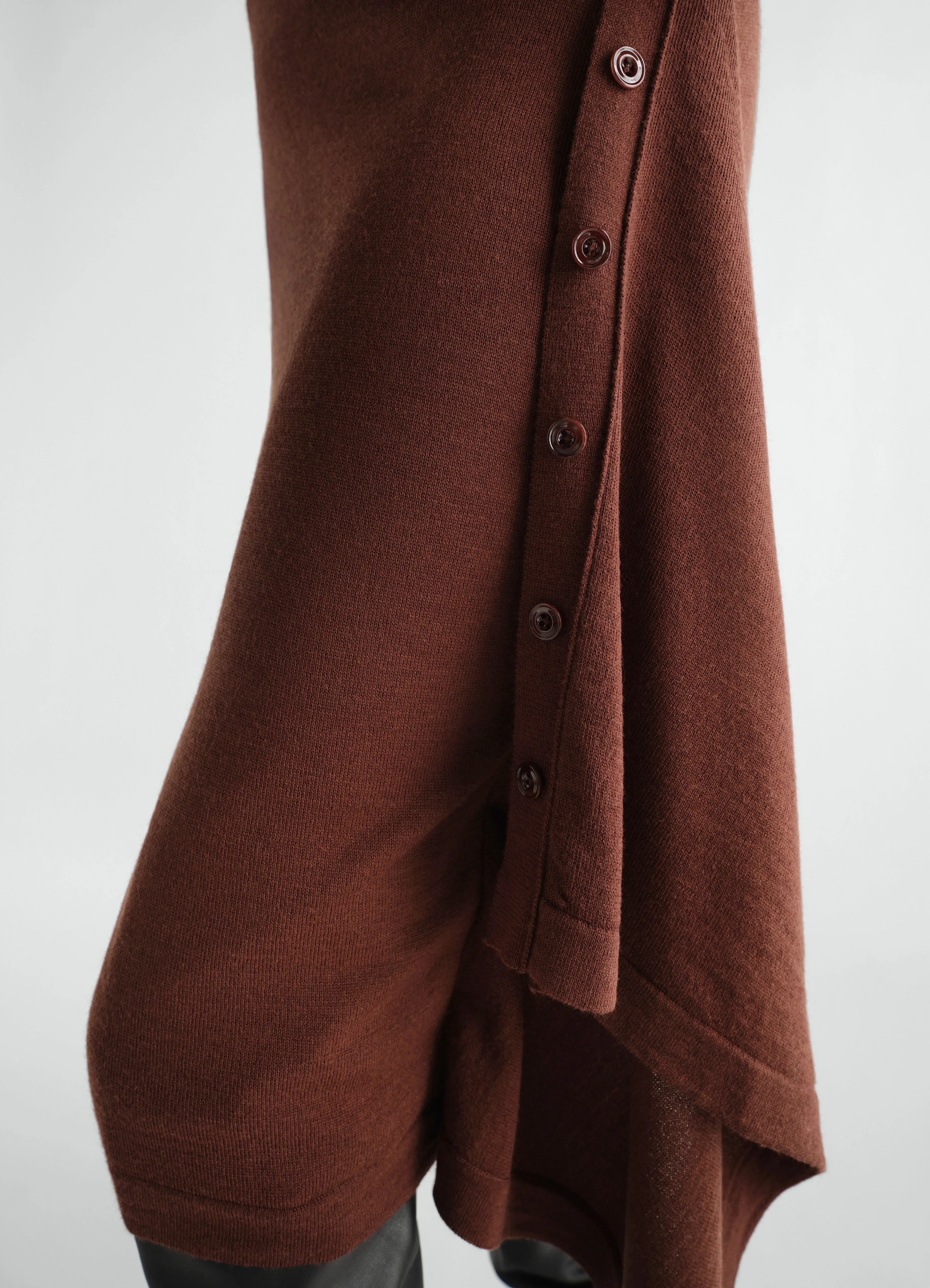 BUTTONED SKIRT IN MERINO WOOL BLEND sold by Lemaire product image thumbnail 3