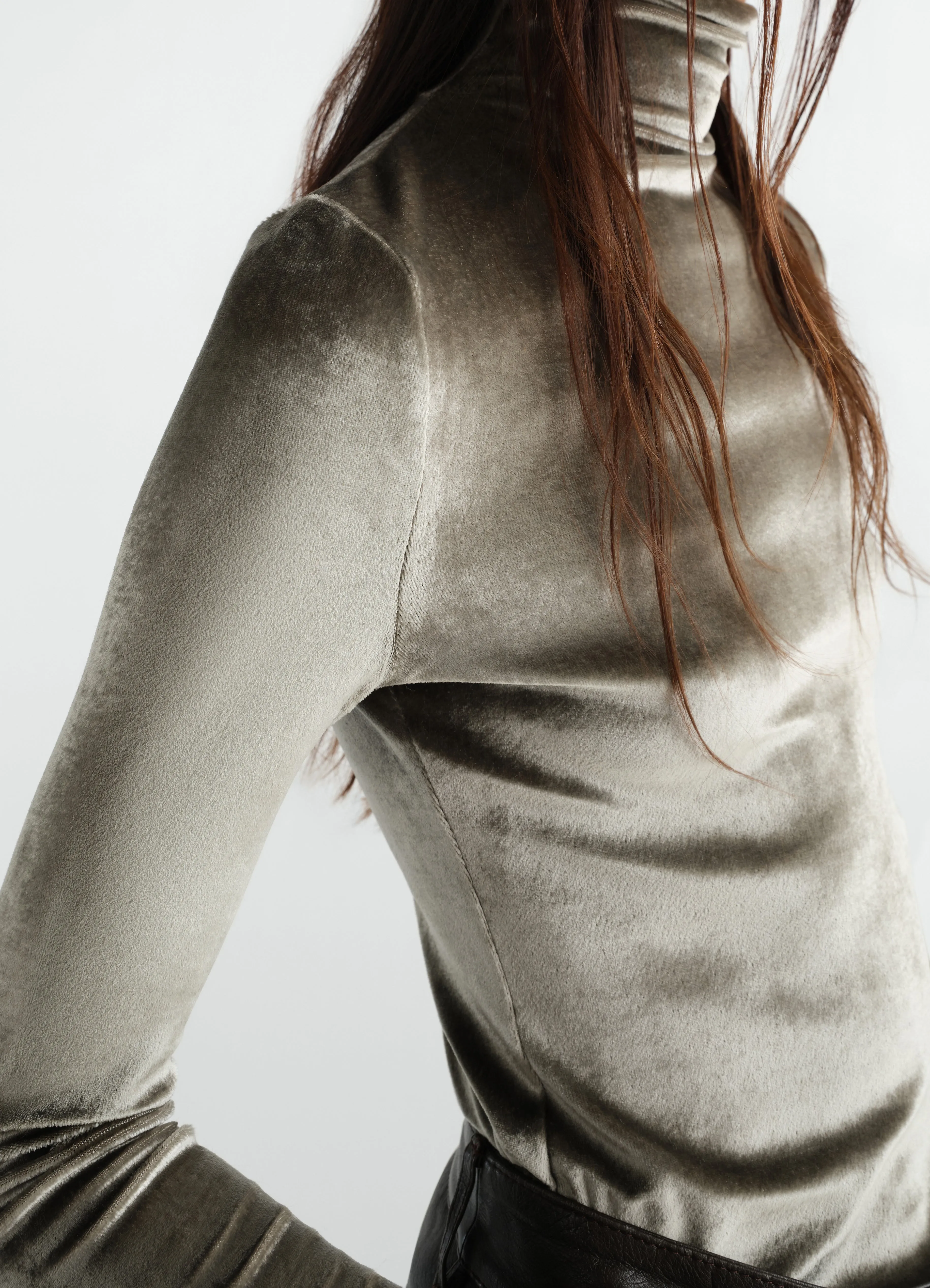 FITTED STAND-COLLAR TOP IN VELVET JERSEY sold by Lemaire product image thumbnail 4