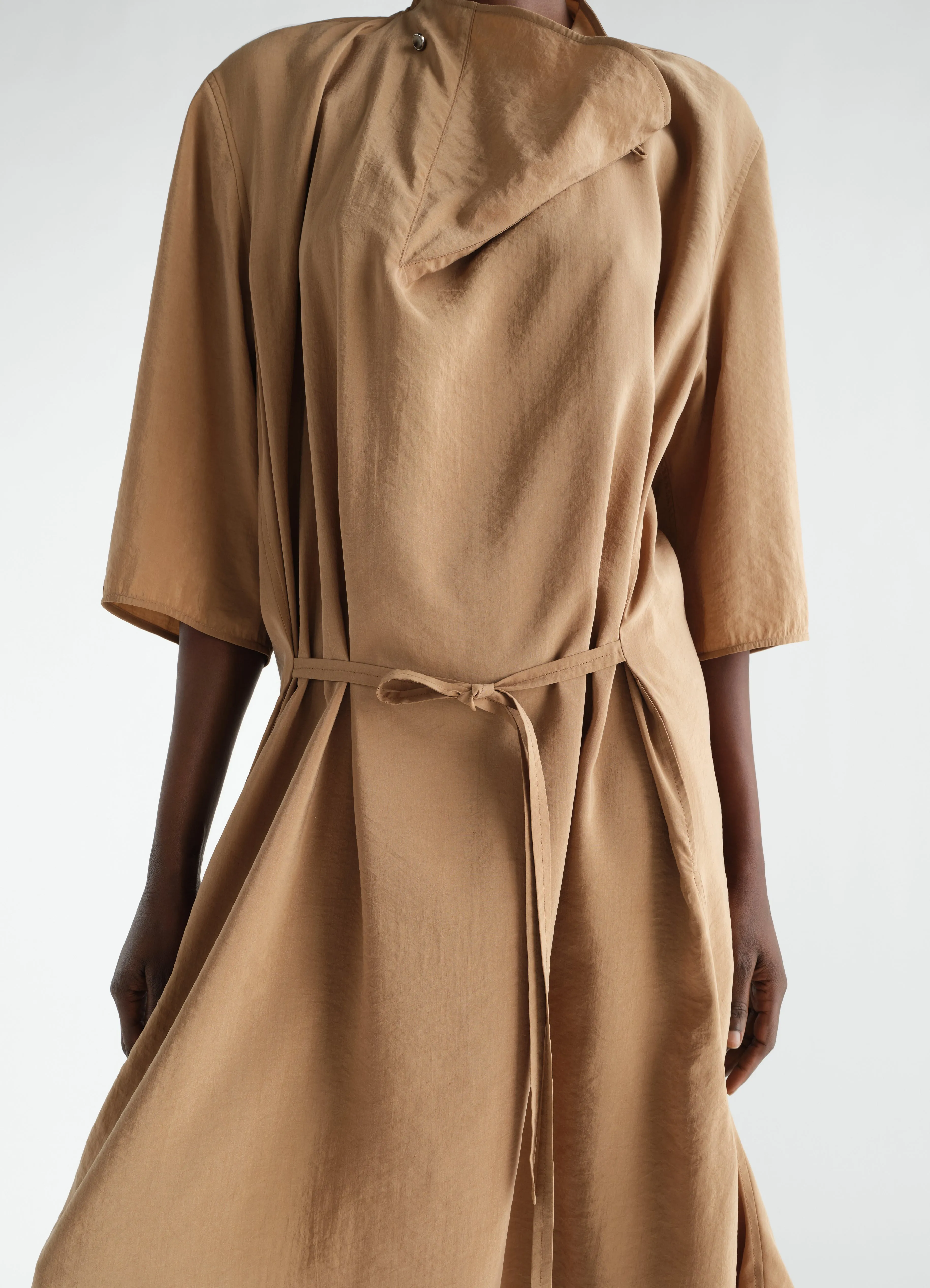 SOFT-COLLAR DRESS IN DRY SILK sold by Lemaire product image thumbnail 4