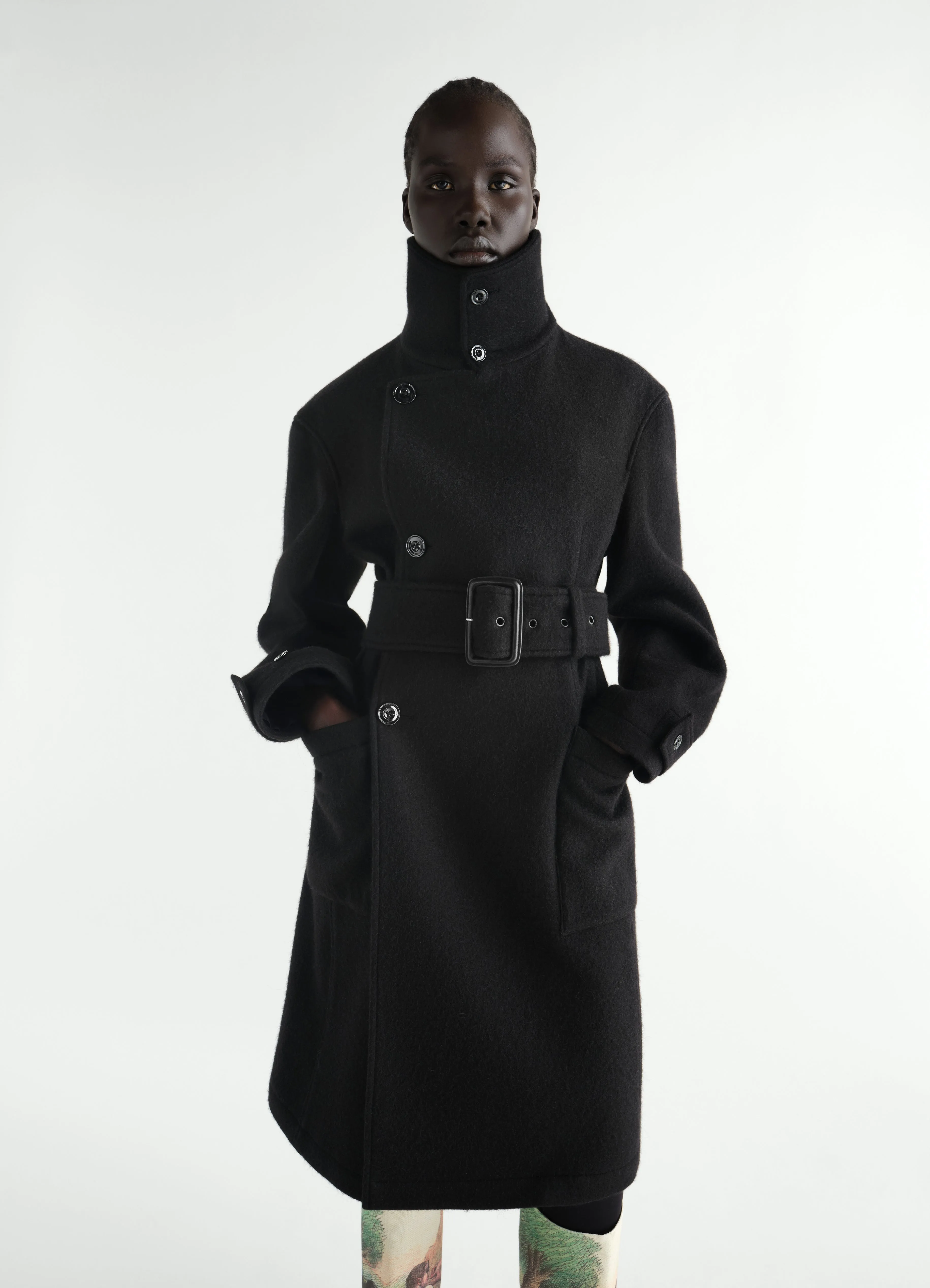 FITTED WRAP COAT IN FELTED WOOL AND ALPACA BLEND sold by Lemaire product image thumbnail 2