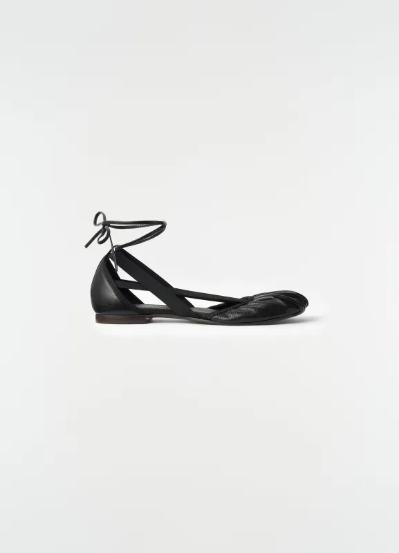 FLAT PEDILLE BALLERINAS IN GOAT LEATHER made by Lemaire