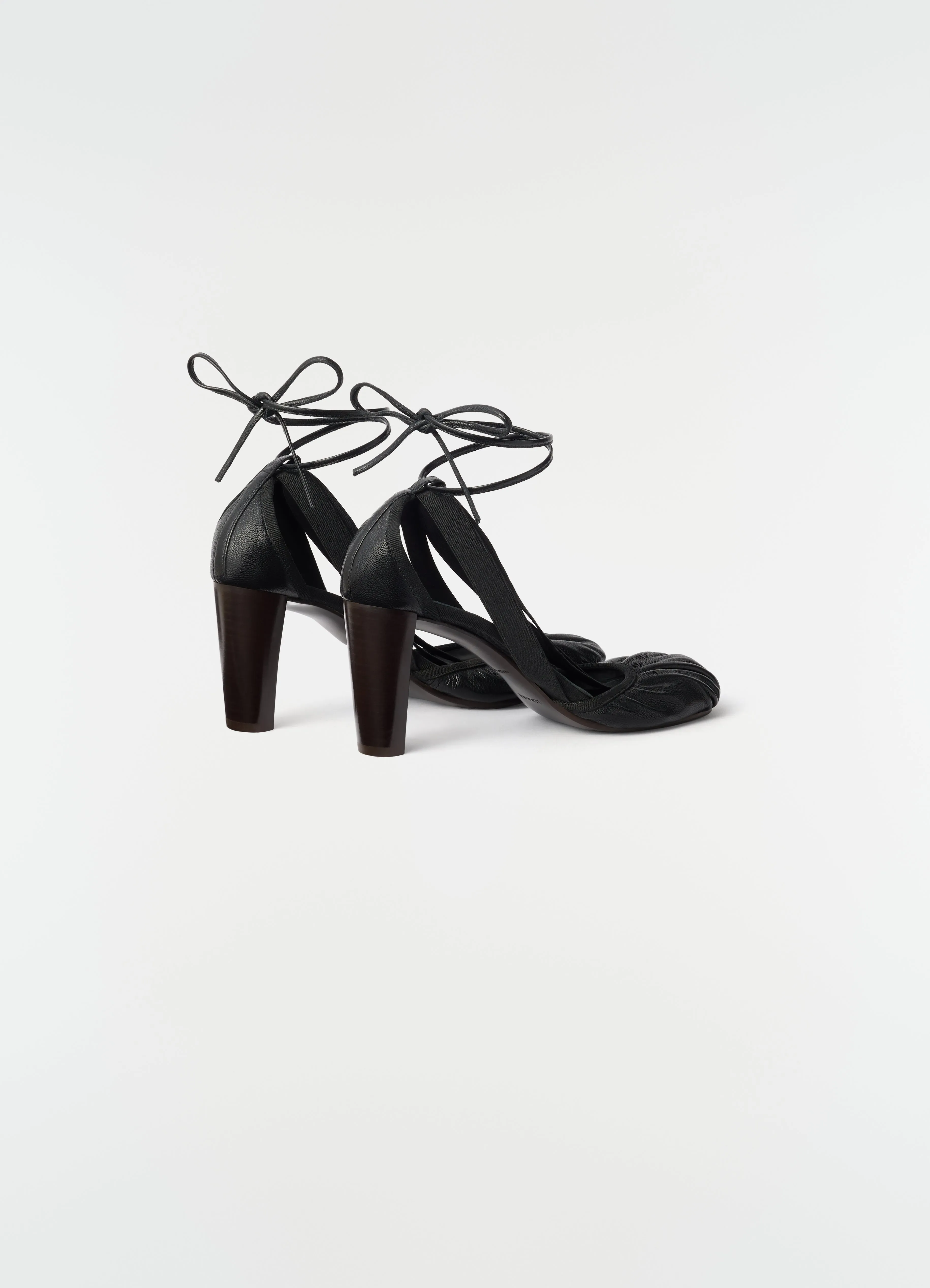 80 MM PEDILLE HEELED BALLERINAS IN GOAT LEATHER sold by Lemaire product image thumbnail 3