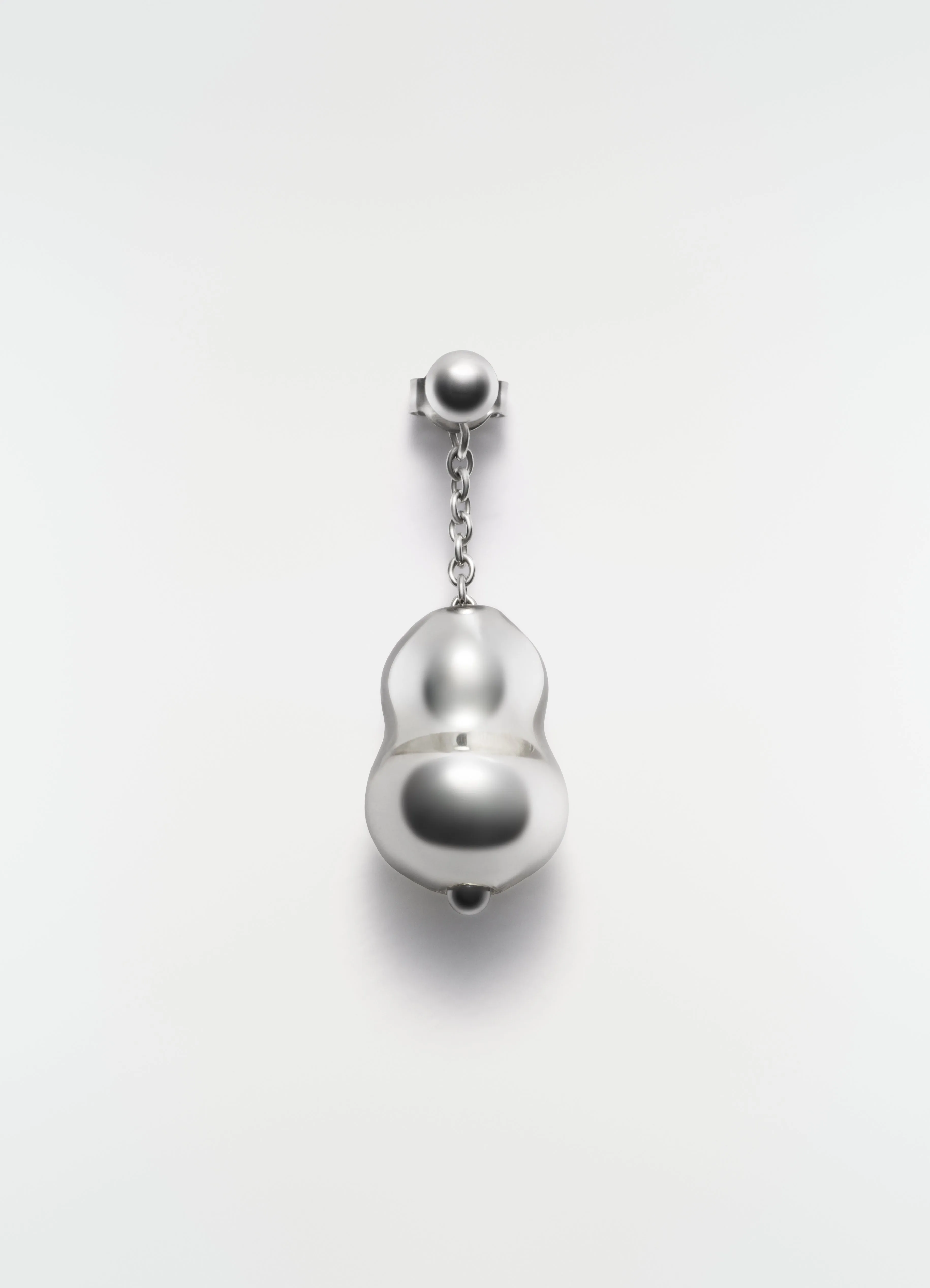 BLOWN GLASS EARRING sold by Lemaire