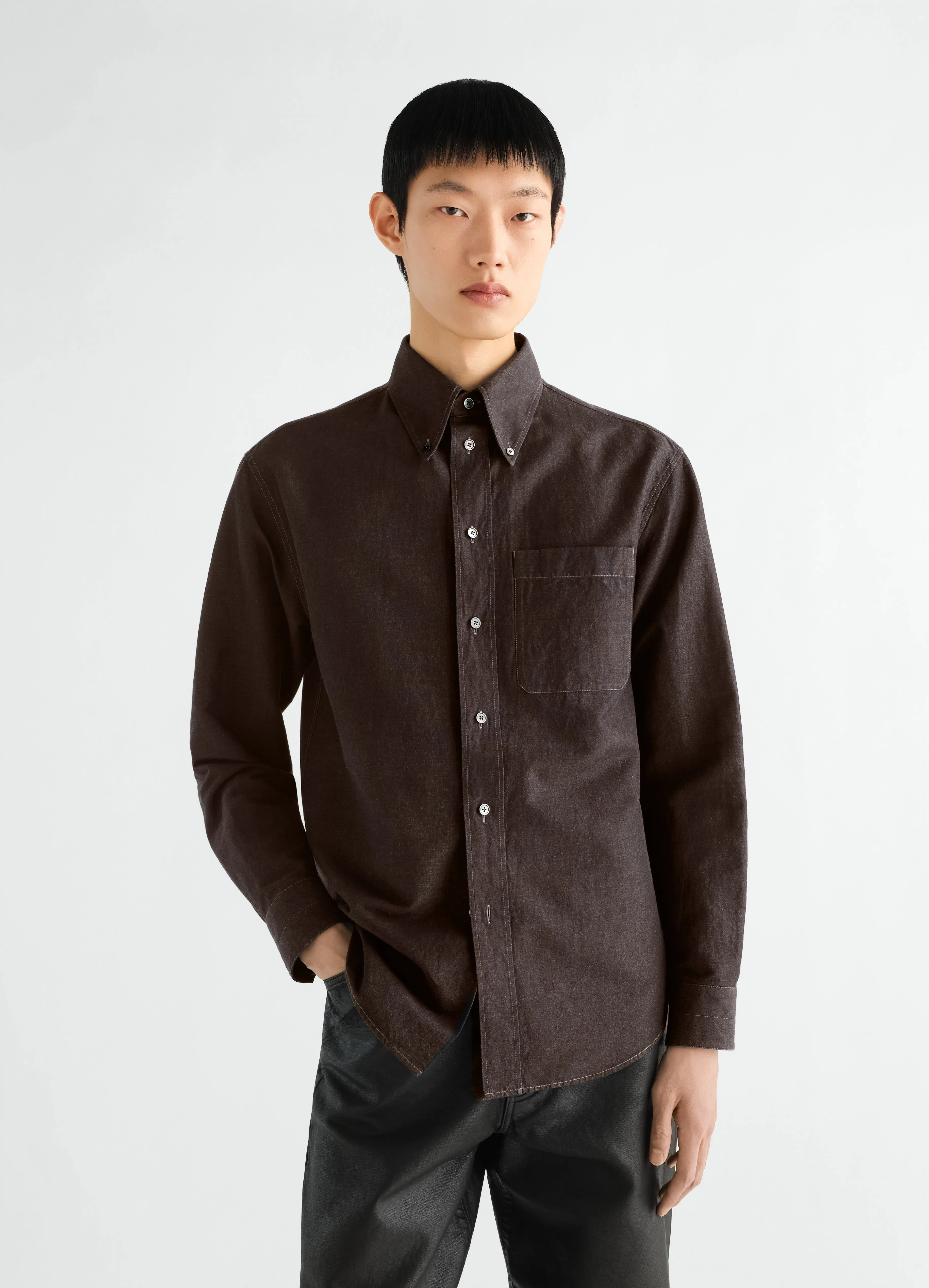 BUTTON DOWN SHIRT IN COTTON LINEN CHAMBRAY sold by Lemaire