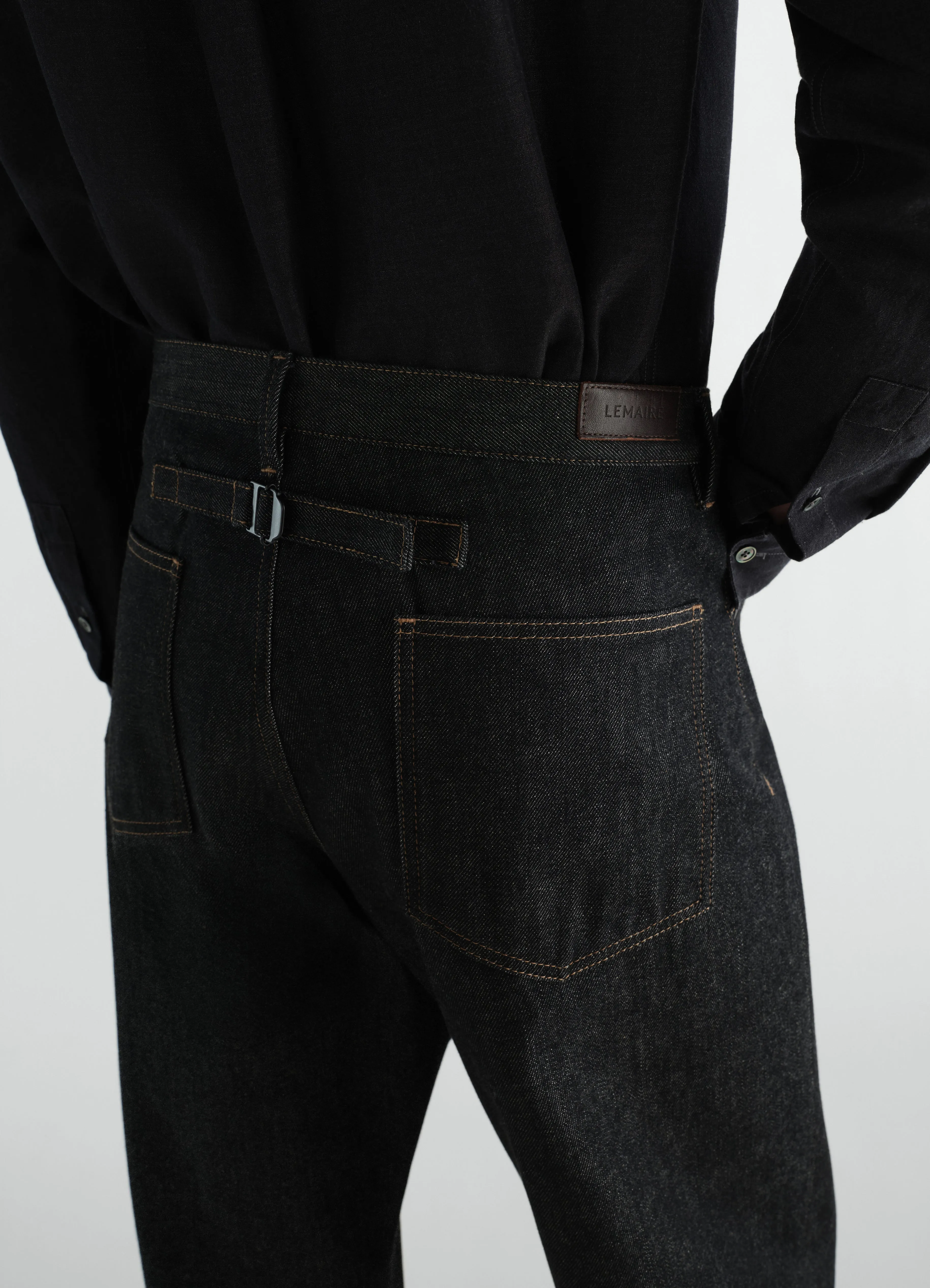 STRAIGHT LEG 5 POCKETS IN HEAVY SLATE DENIM sold by Lemaire product image thumbnail 5