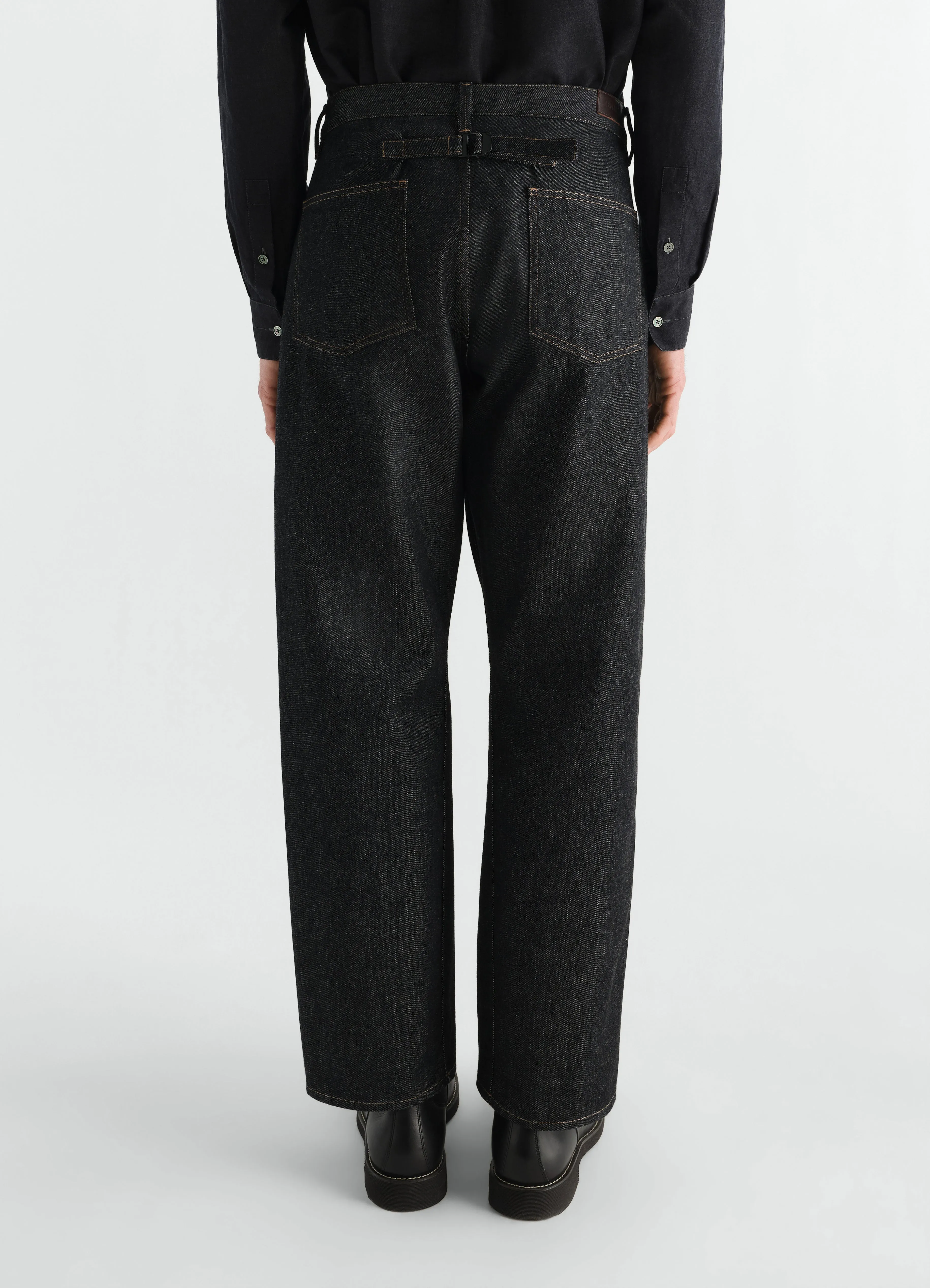 STRAIGHT LEG 5 POCKETS IN HEAVY SLATE DENIM sold by Lemaire product image thumbnail 4