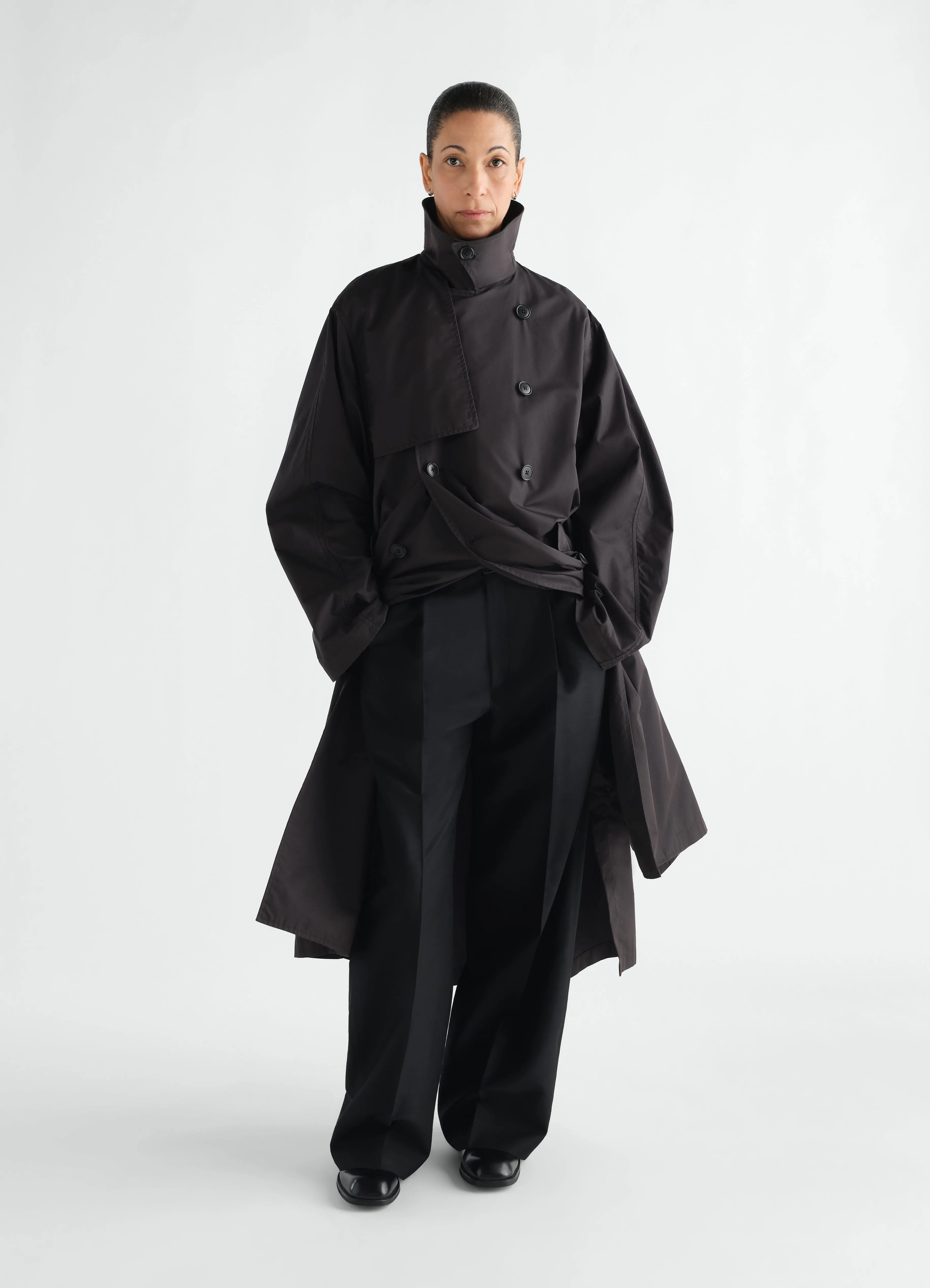 LIGHT TRENCH COAT IN WATER REPELLENT COTTON GABARDINE sold by Lemaire product image thumbnail 2