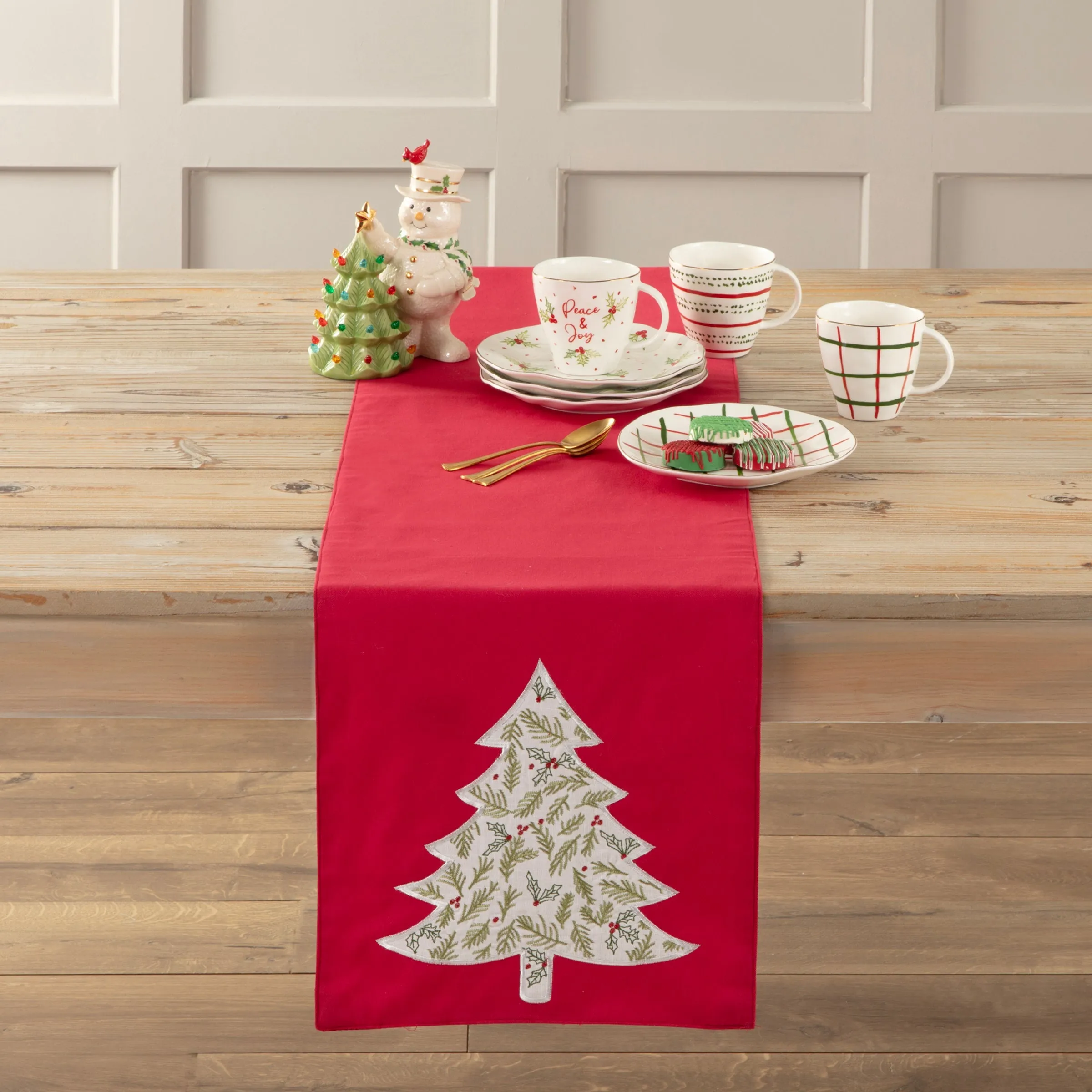 Bayberry Holly & Pine Tree 14X72 Table Runner sold by Lenox product image thumbnail 2
