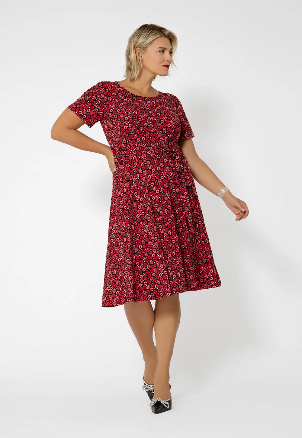 Leota Women's Short Sleeve Brittany Jersey Dress (Curve) Red sold by Leota product image thumbnail 2