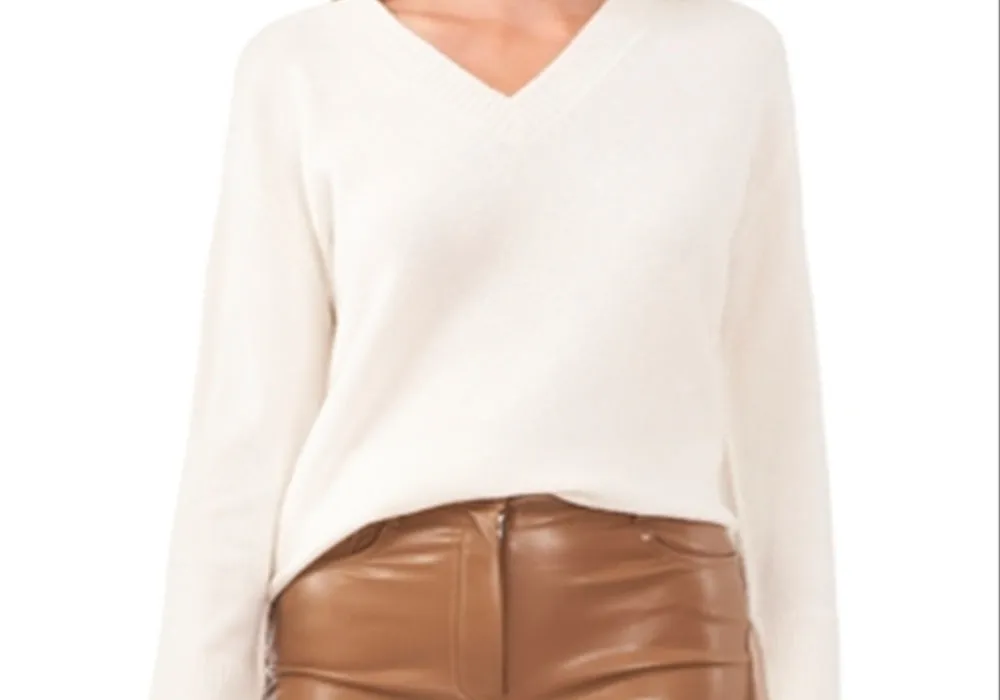 Vince Camuto Long Sleeve V Neck Sweater Beige Size S sold by Leota product image thumbnail 2