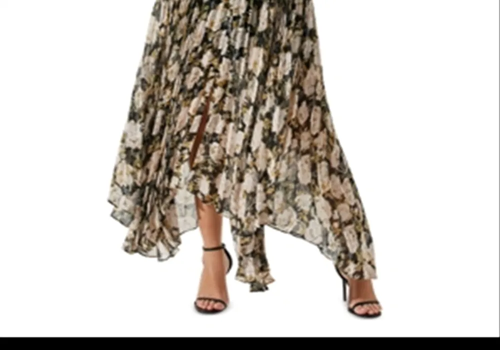 Astr the Label Ayana Floral Pleated Long Sleeve Maxi Dress sold by Leota product image thumbnail 3