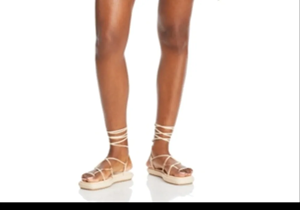 Blanknyc High Waisted Raw Cut Shorts White Size 24 sold by Leota product image thumbnail 3