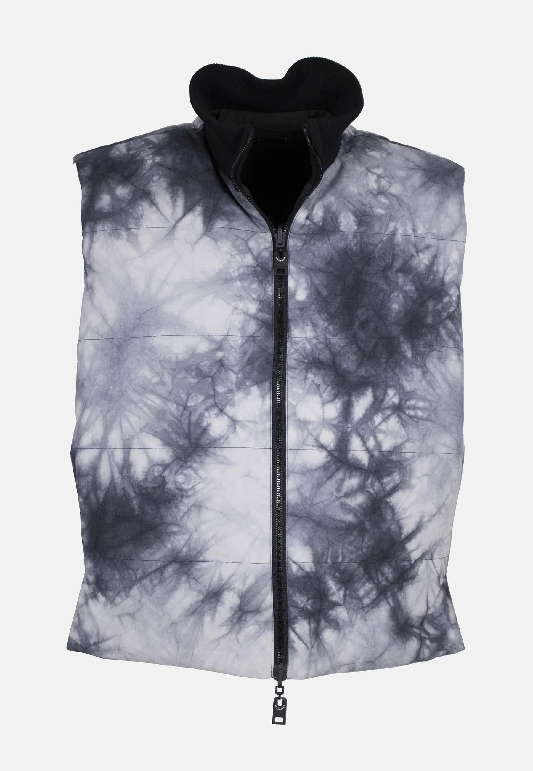 242L02001 REVERSIBLE GILET WITH DIGITAL PRINT sold by Les Hommes product image thumbnail 4