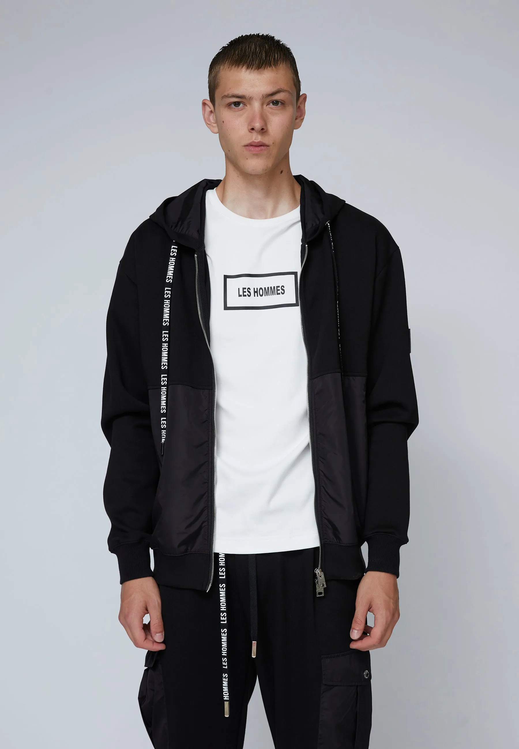 STRETCH-SWEATSHIRT sold by Les Hommes