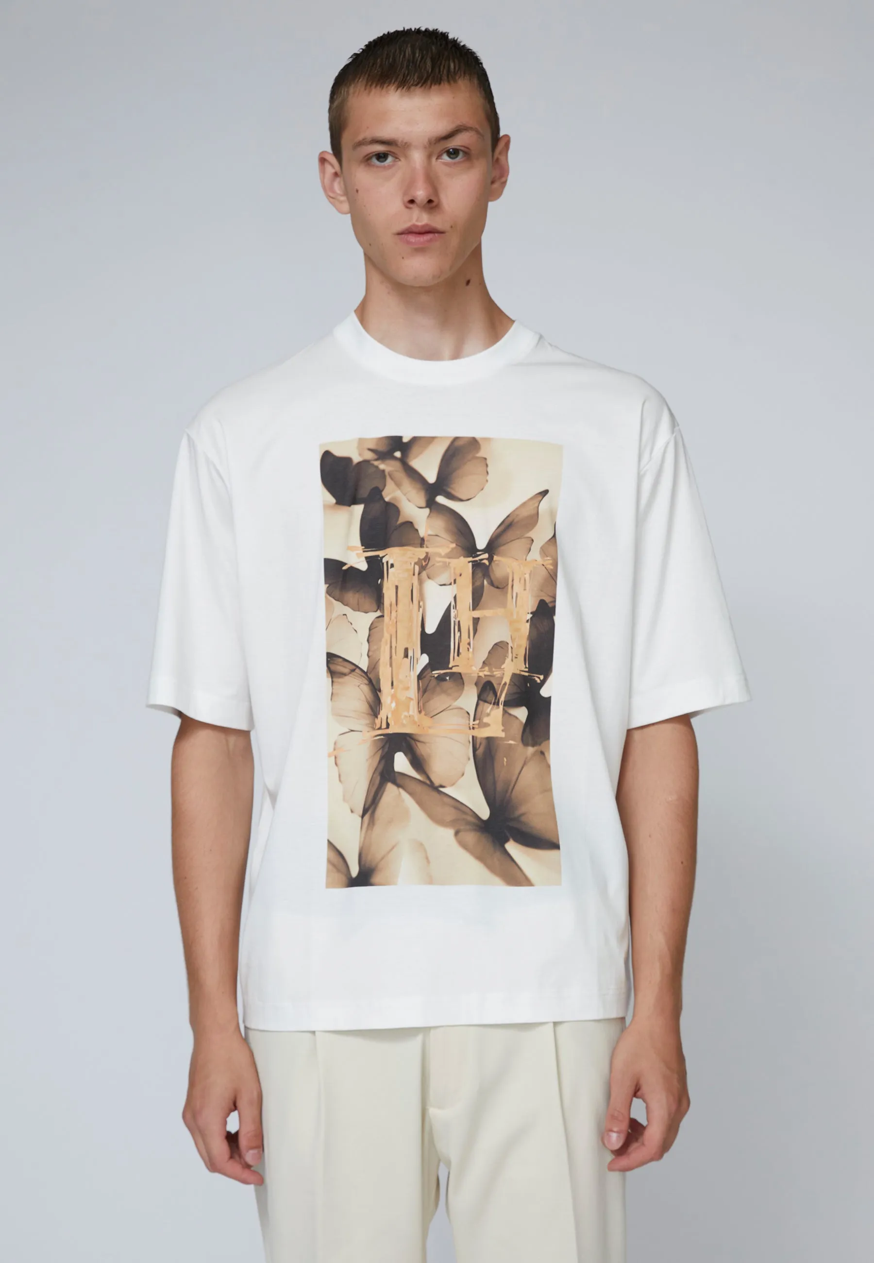 COTTON-JERSEY-T-SHIRT sold by Les Hommes