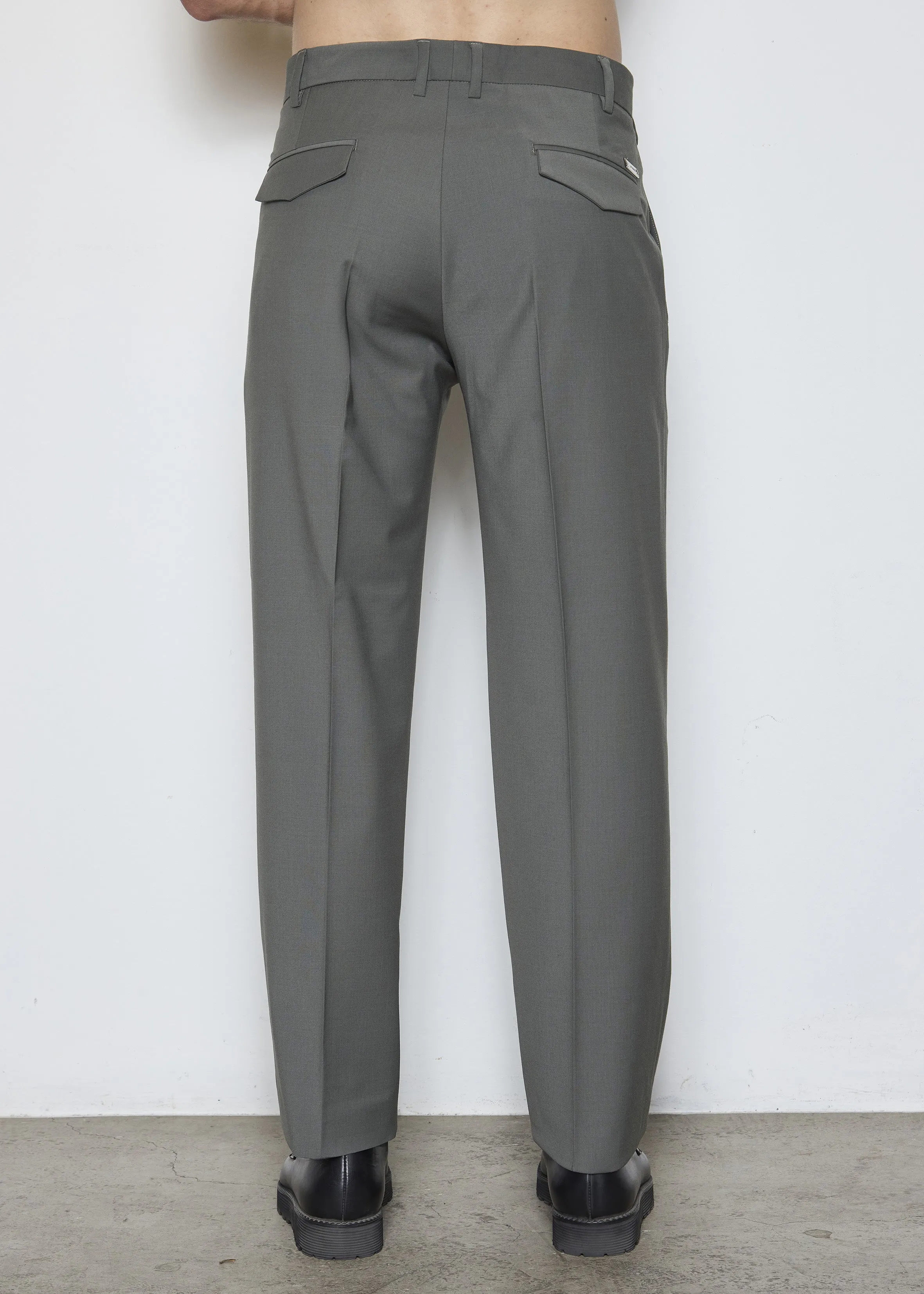261L01006 Chinos sold by Les Hommes product image thumbnail 2