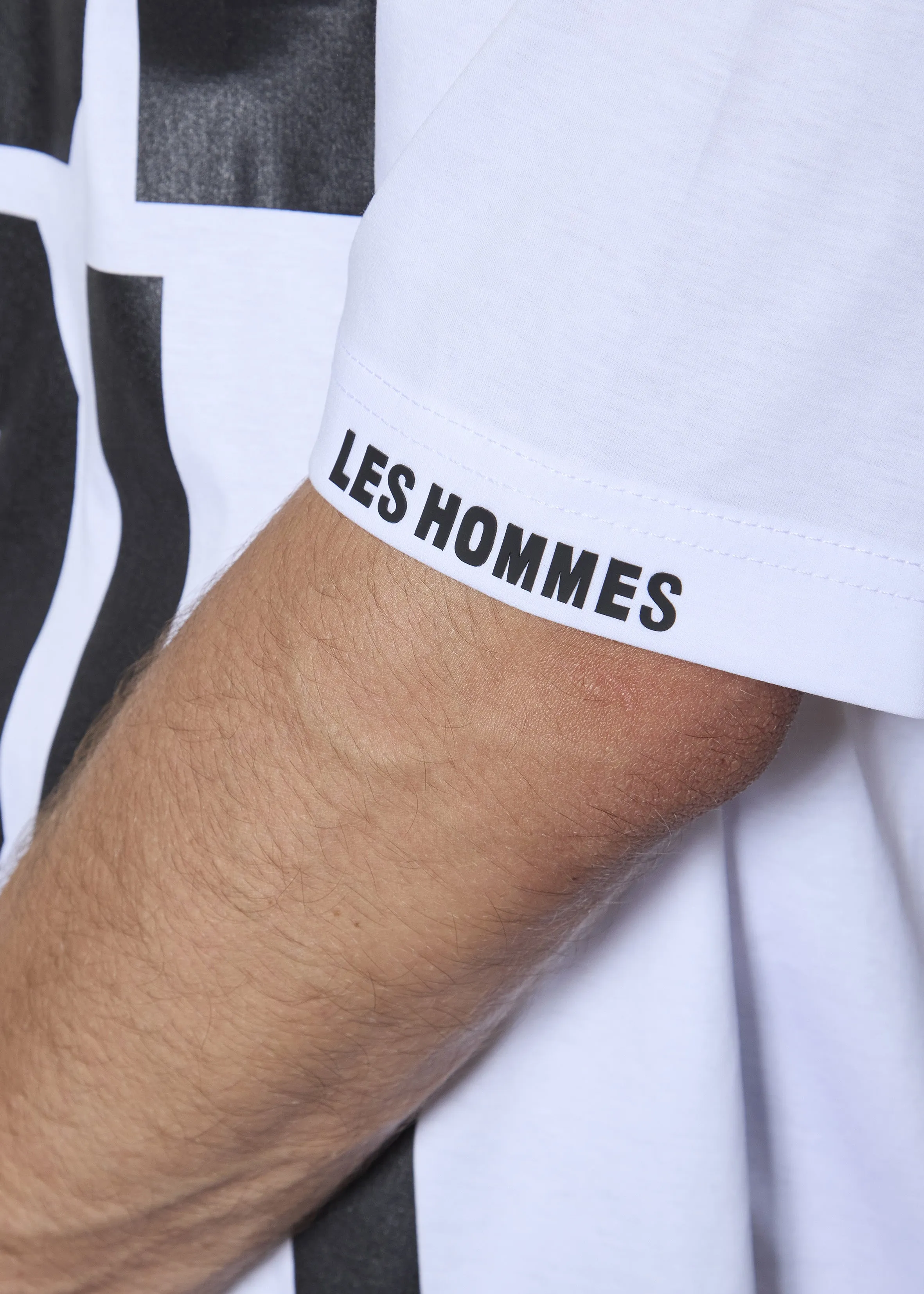 261L04024 T Shirt sold by Les Hommes product image thumbnail 2