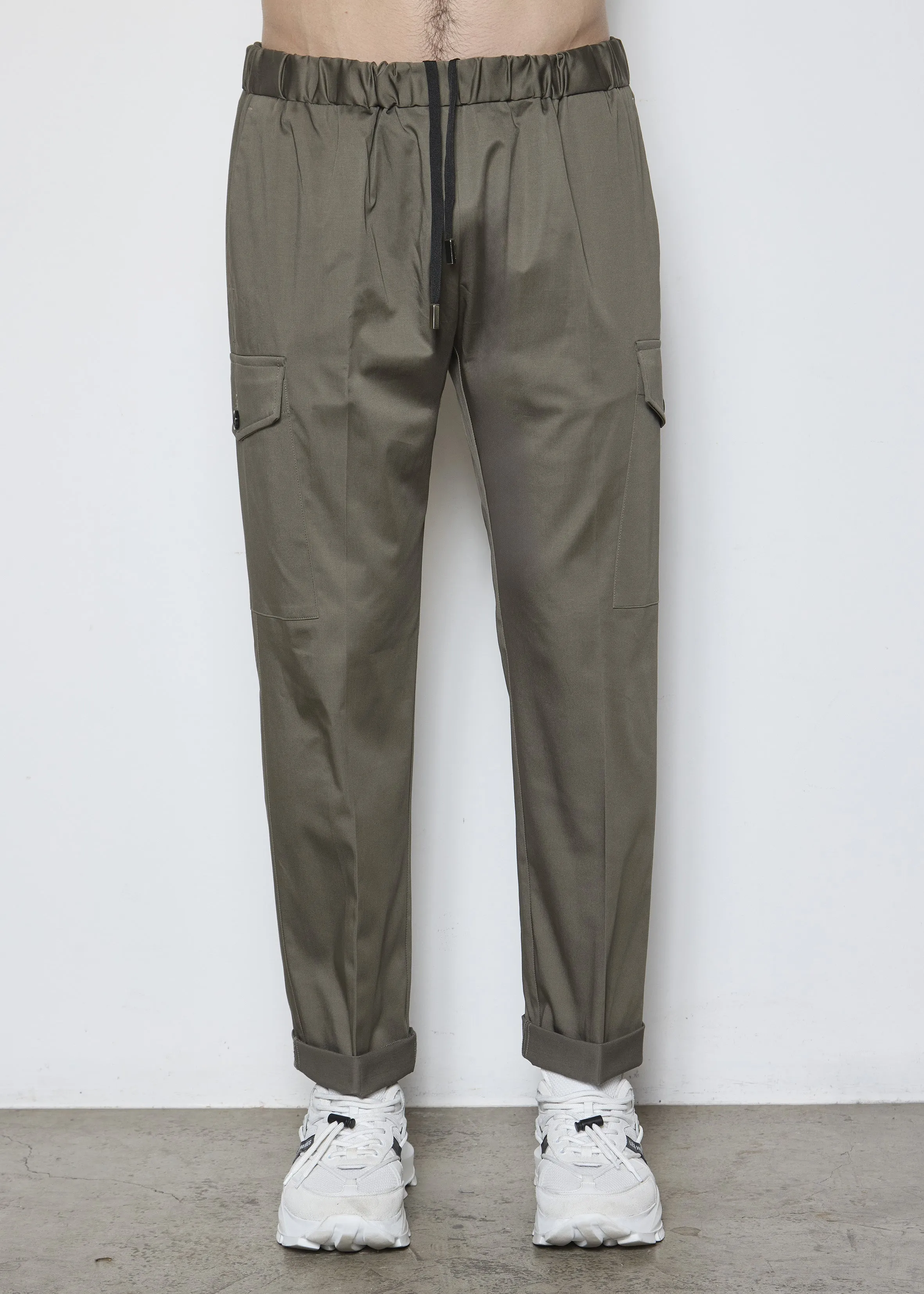 261L01007 Cargo sold by Les Hommes